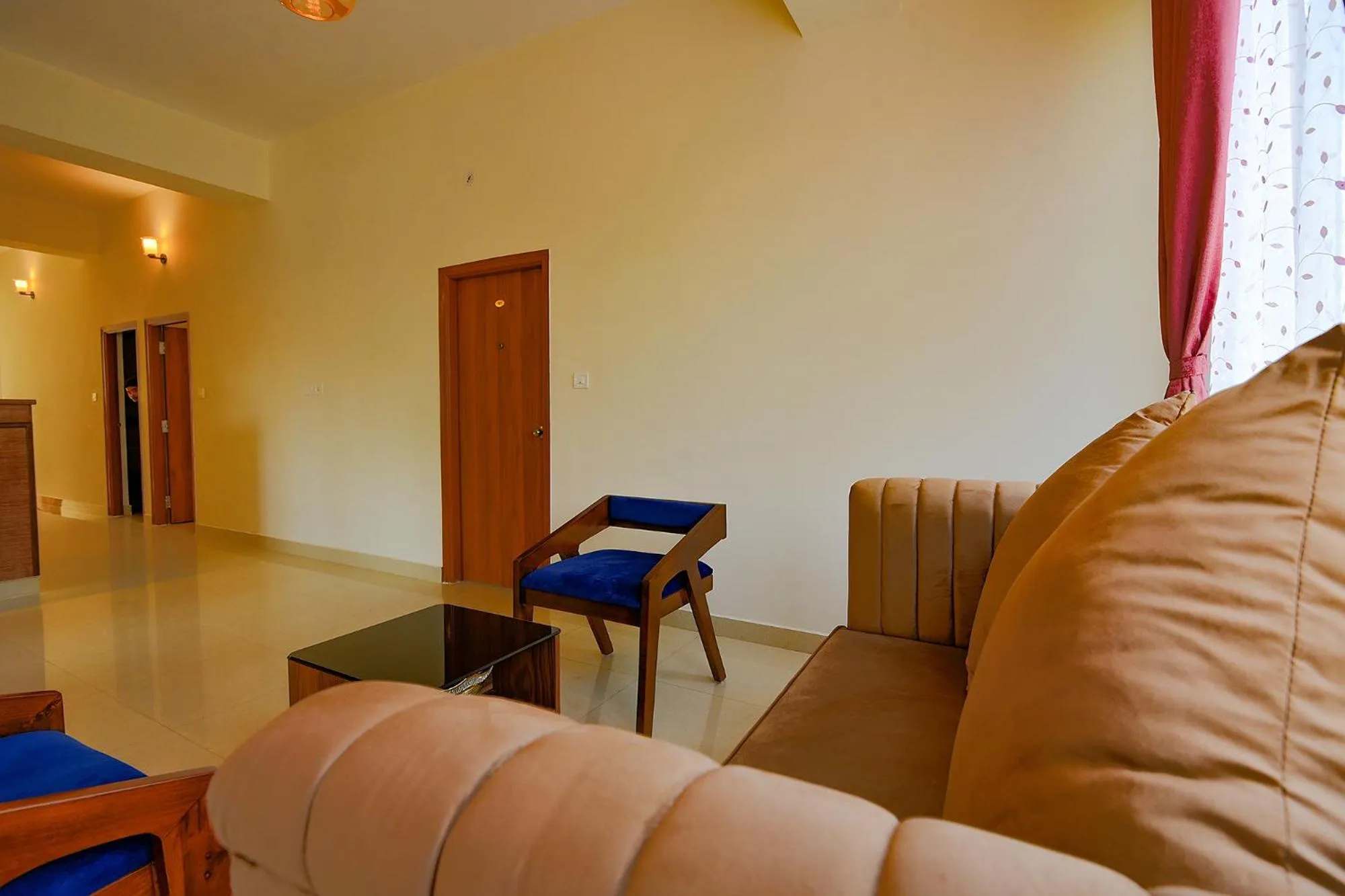 Seating area in FabHotel GR Lake View - BTM Layout