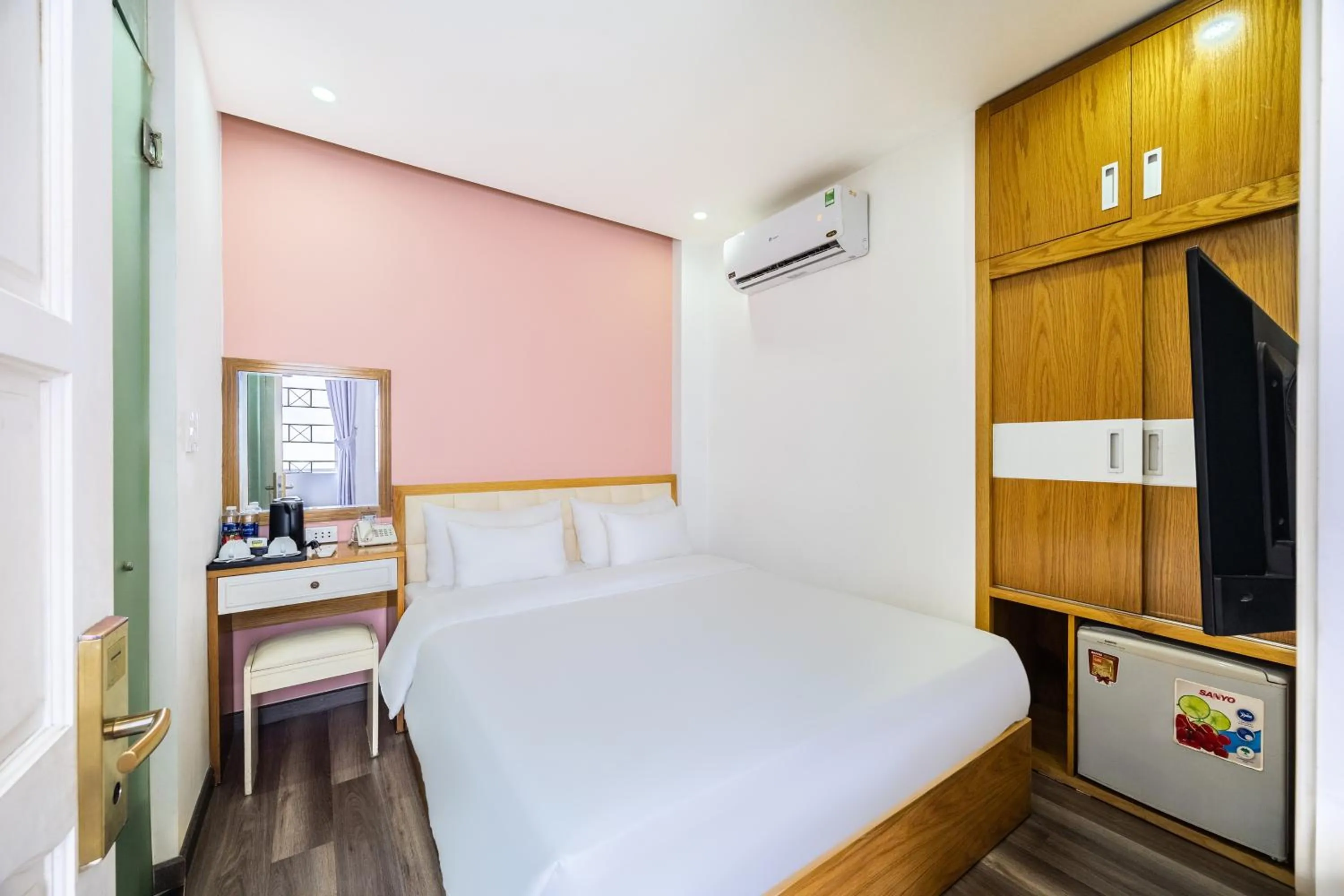 Bed in A25 Hotel - 75 Lê Thị Hồng Gấm