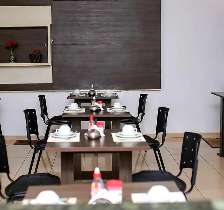 Restaurant/places to eat in Serra's Palace Hotel