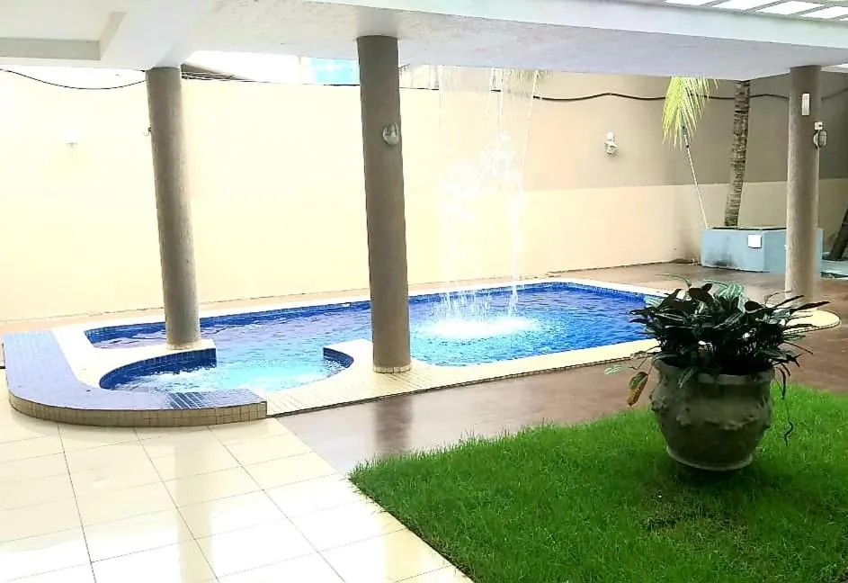 Swimming pool in Serra's Palace Hotel