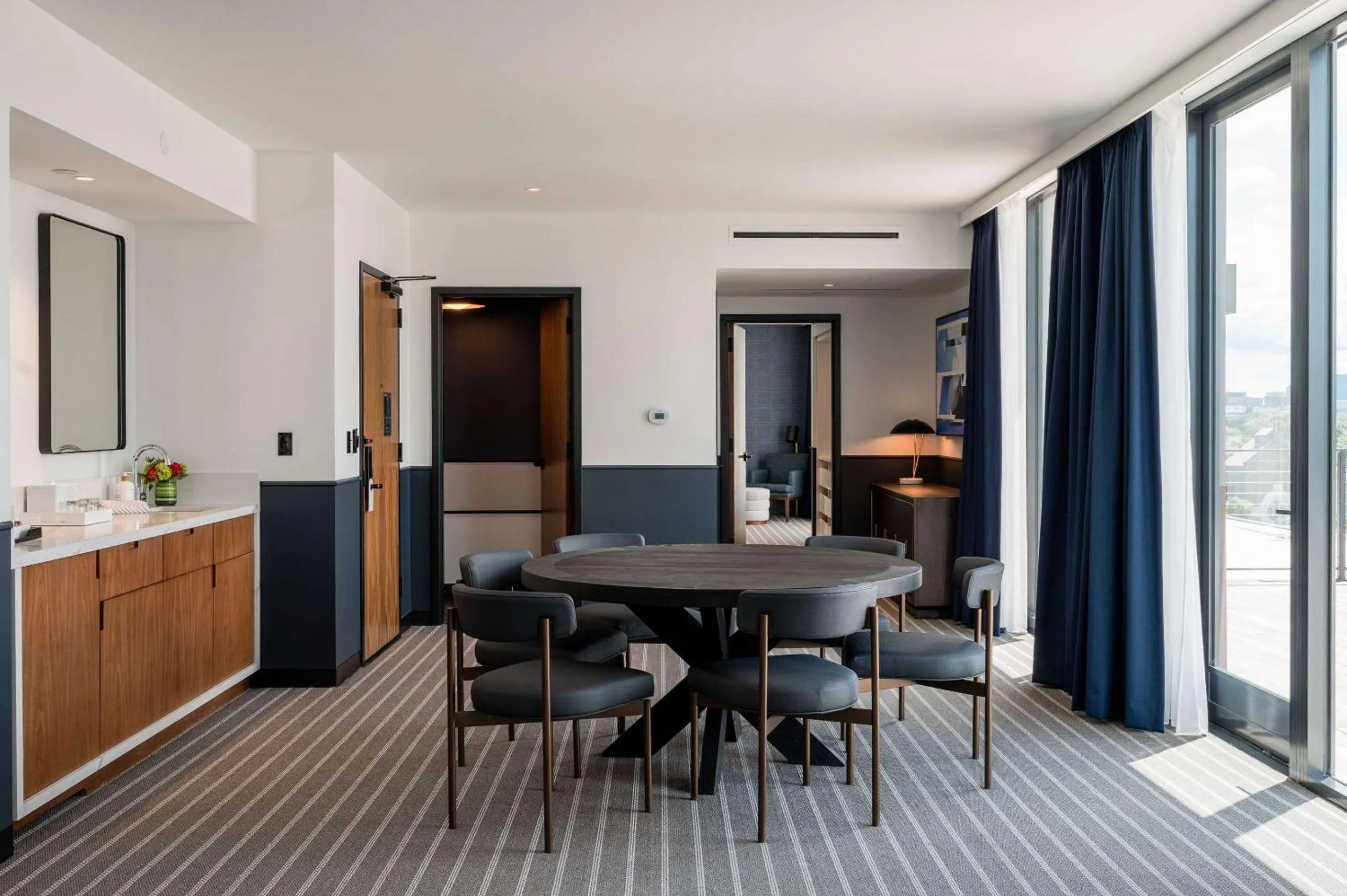 Bedroom in Cambria Hotel Boston Somerville