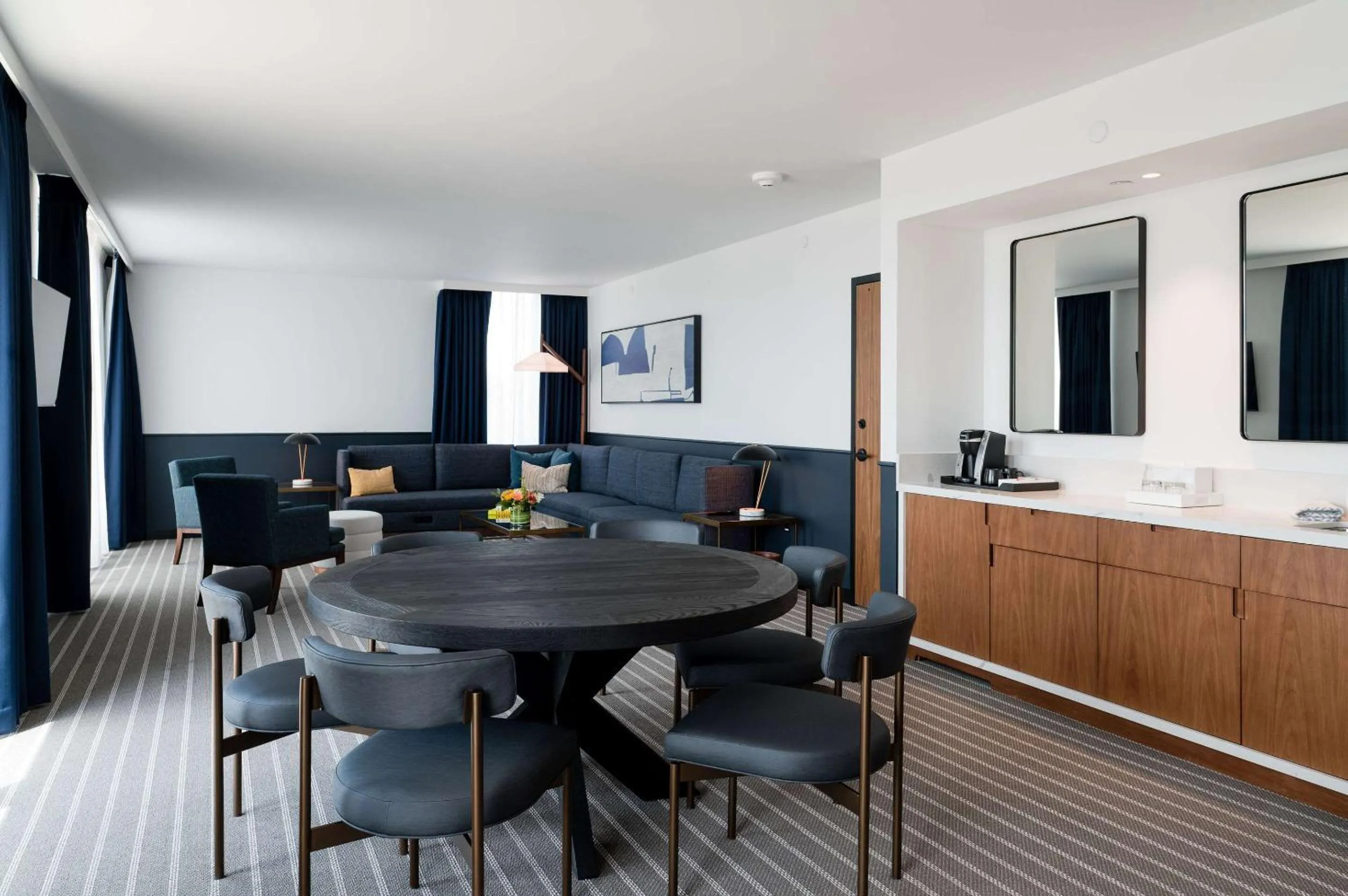 Bedroom in Cambria Hotel Boston Somerville