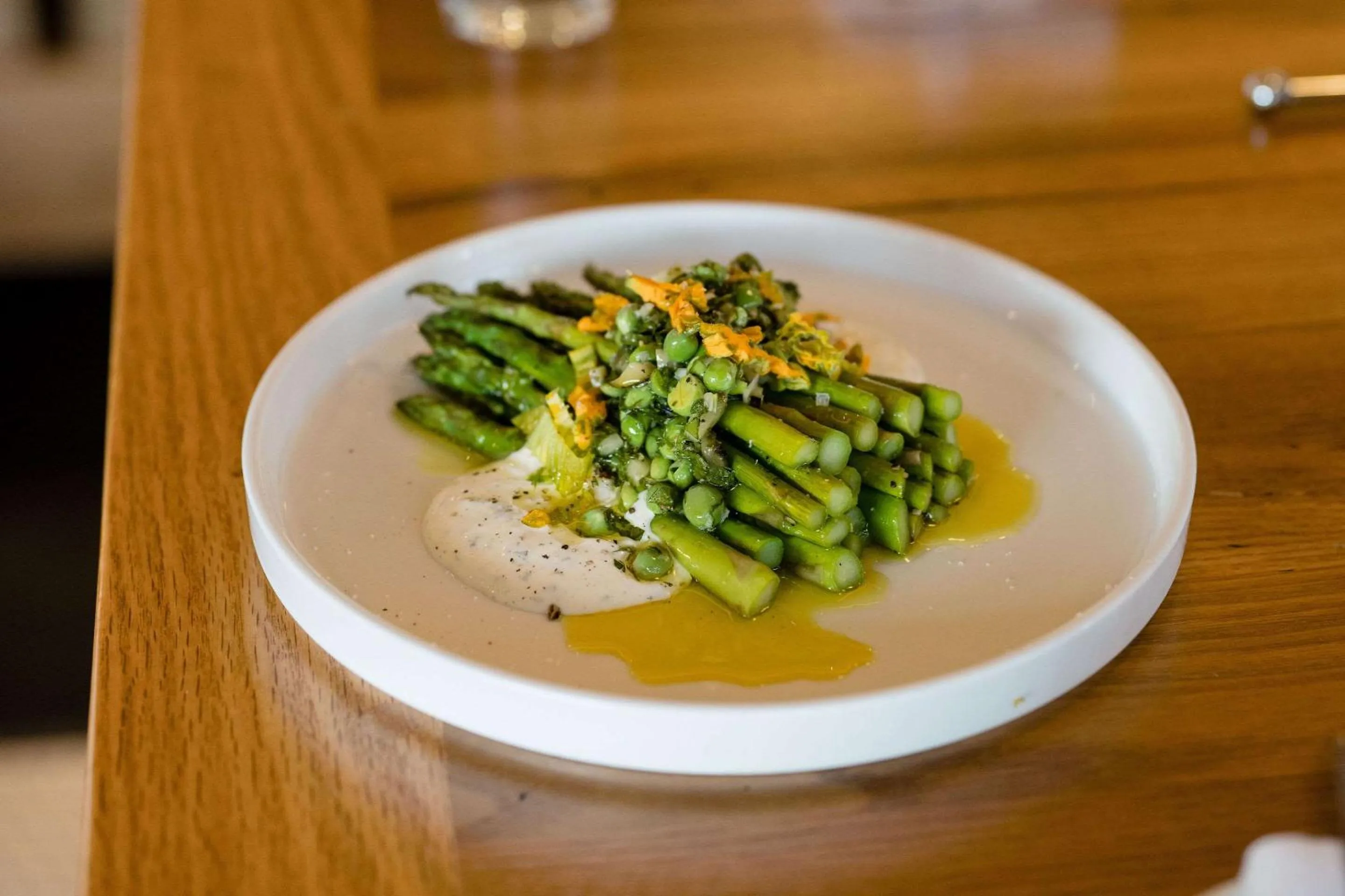 Restaurant/places to eat in Cambria Hotel Boston Somerville