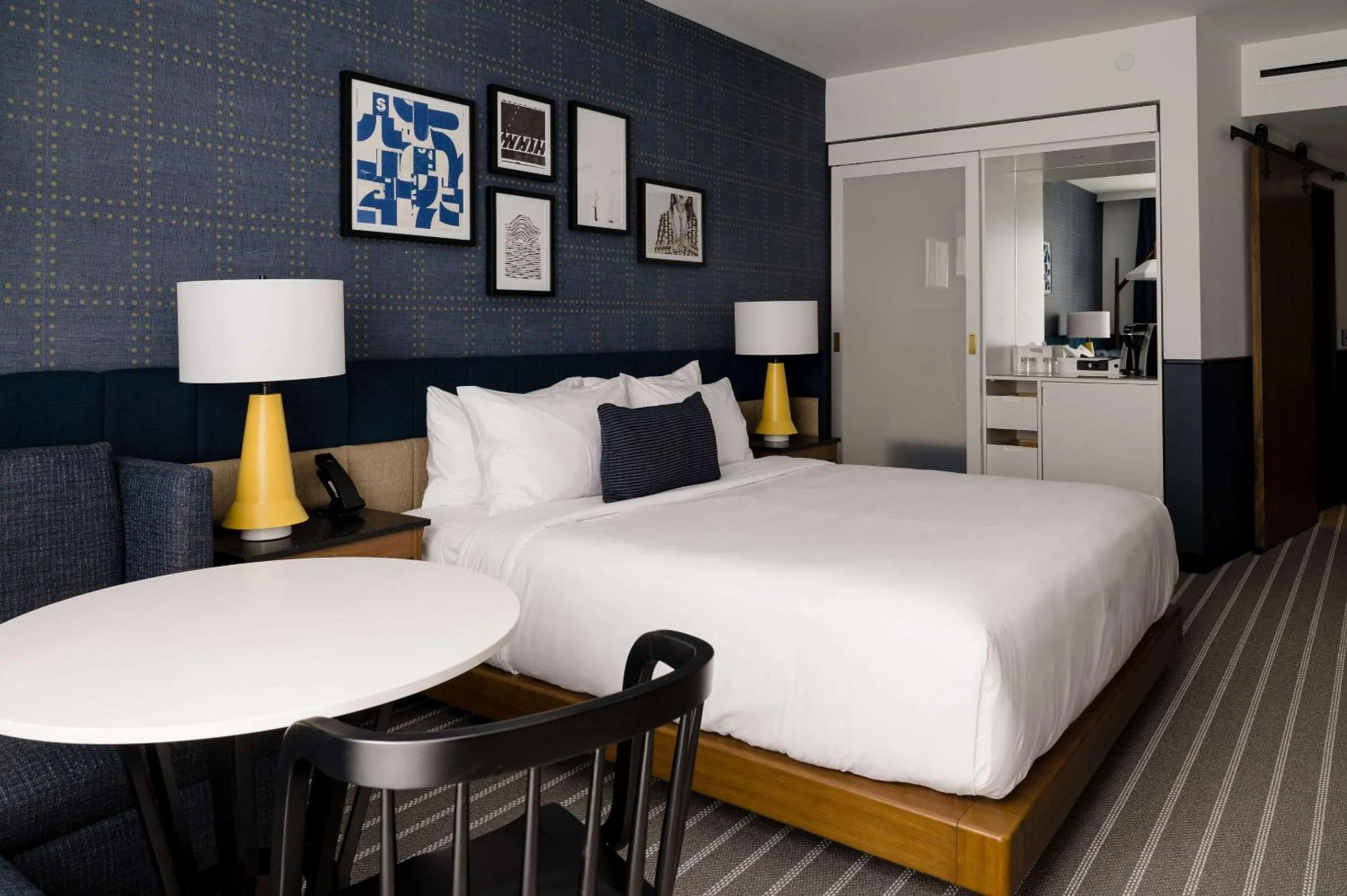 Bedroom in Cambria Hotel Boston Somerville