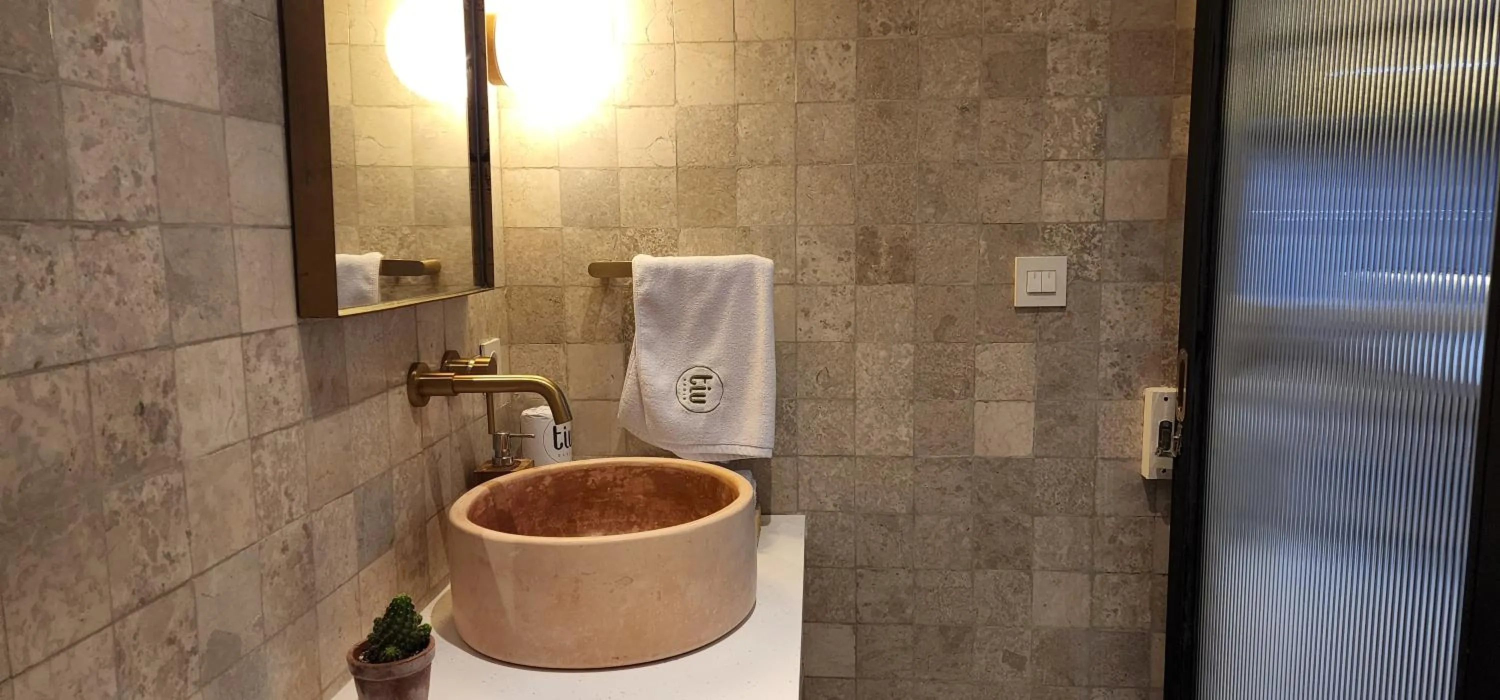 Toilet in Tiu Oasis Lombok