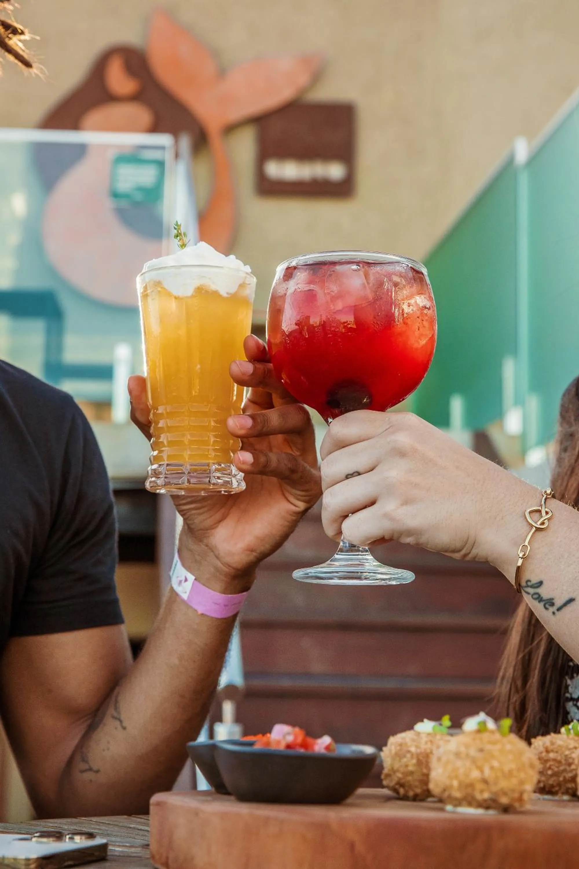 Restaurant/places to eat in Canto Hotel