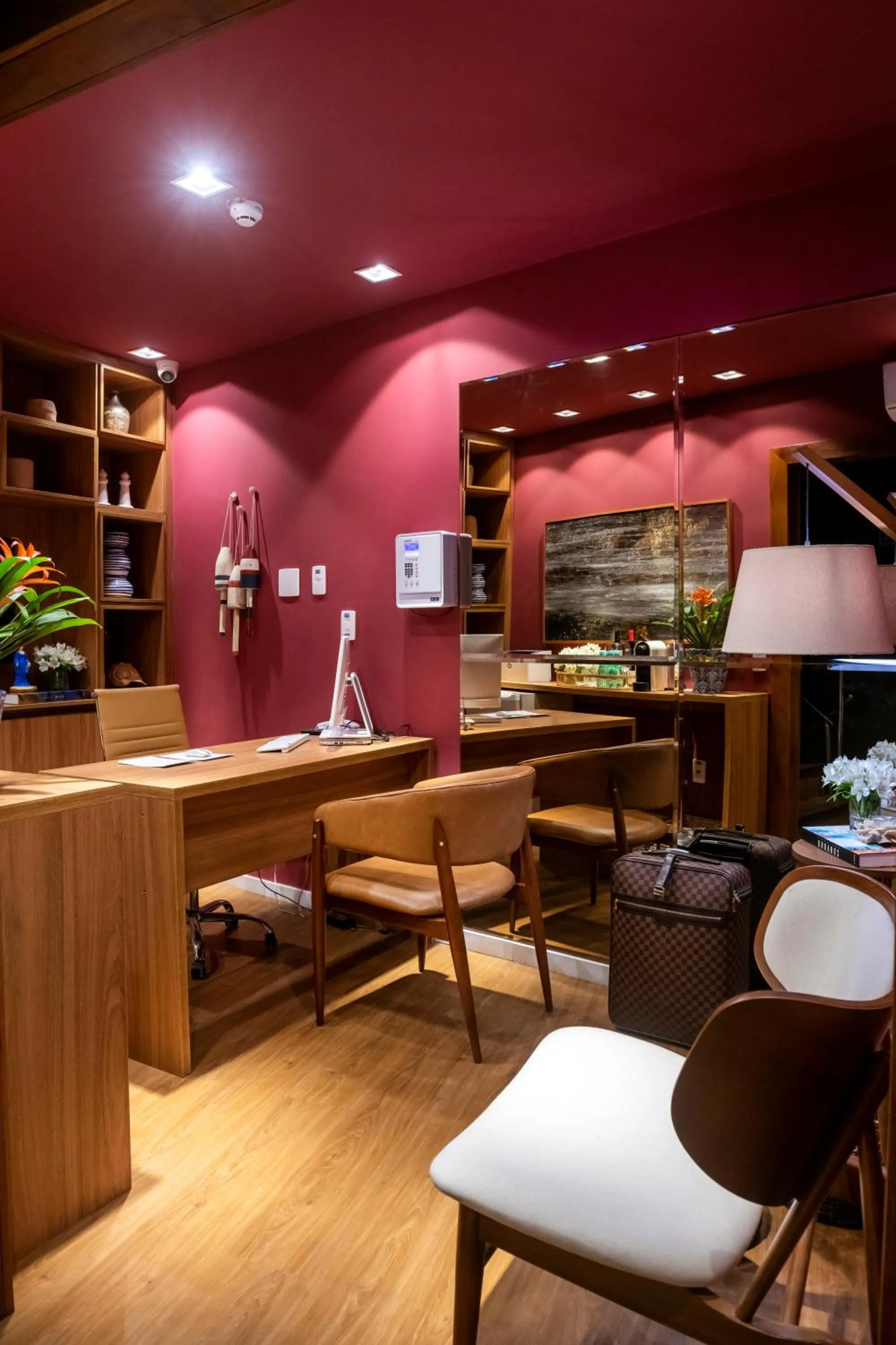 Lobby or reception in Canto Hotel