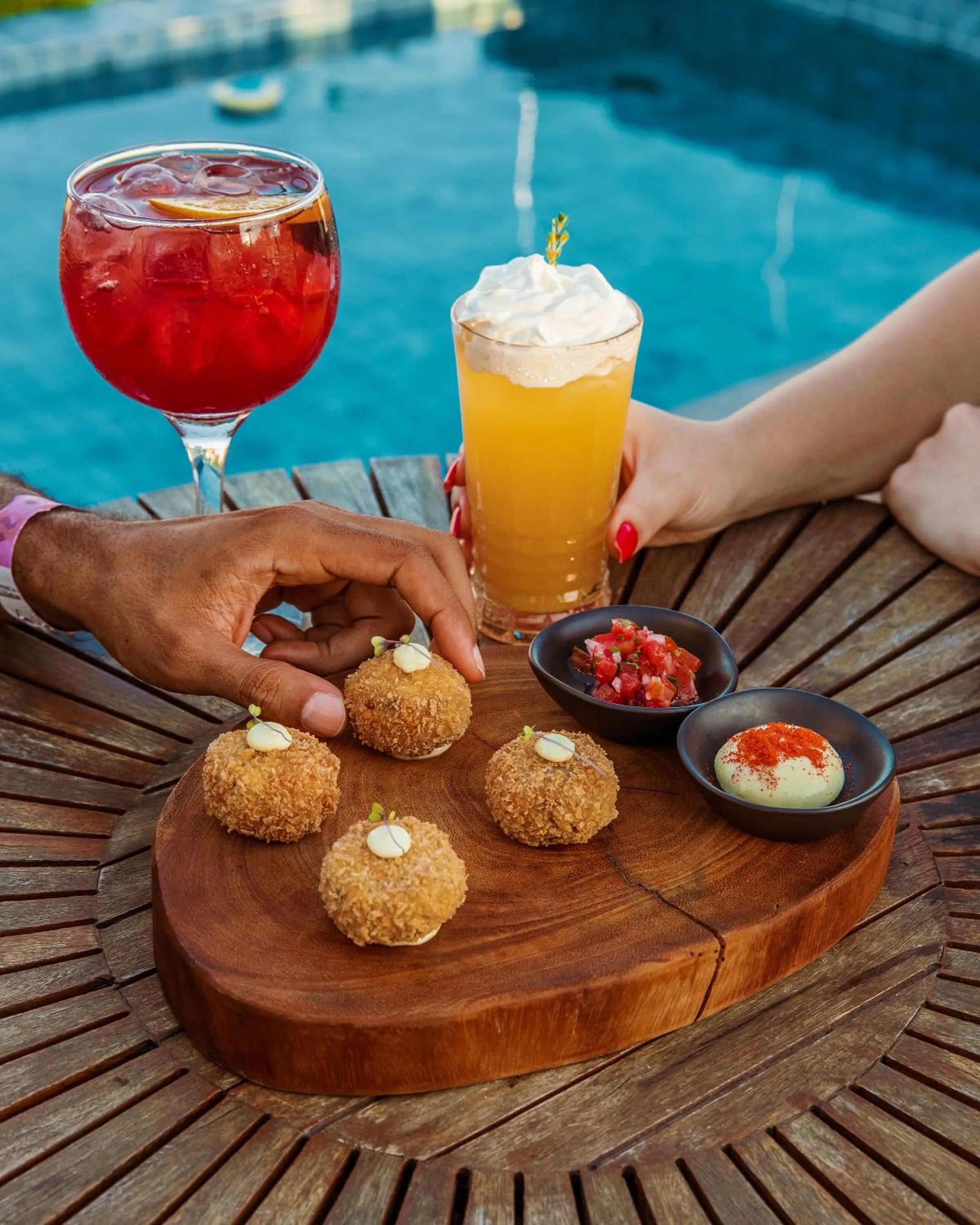 Restaurant/places to eat in Canto Hotel