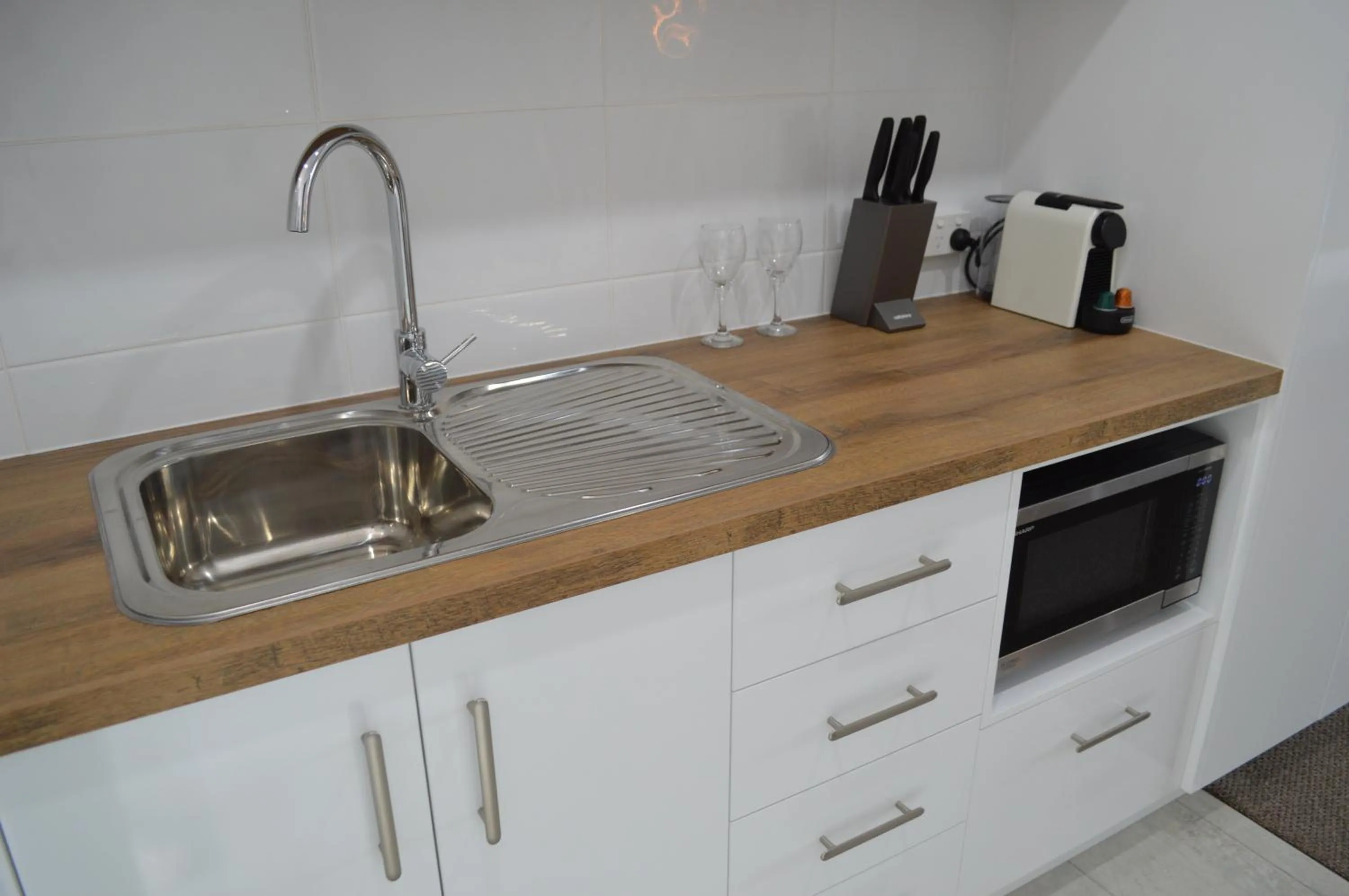 Coffee/tea facilities in Monte Carlo Motor Inn