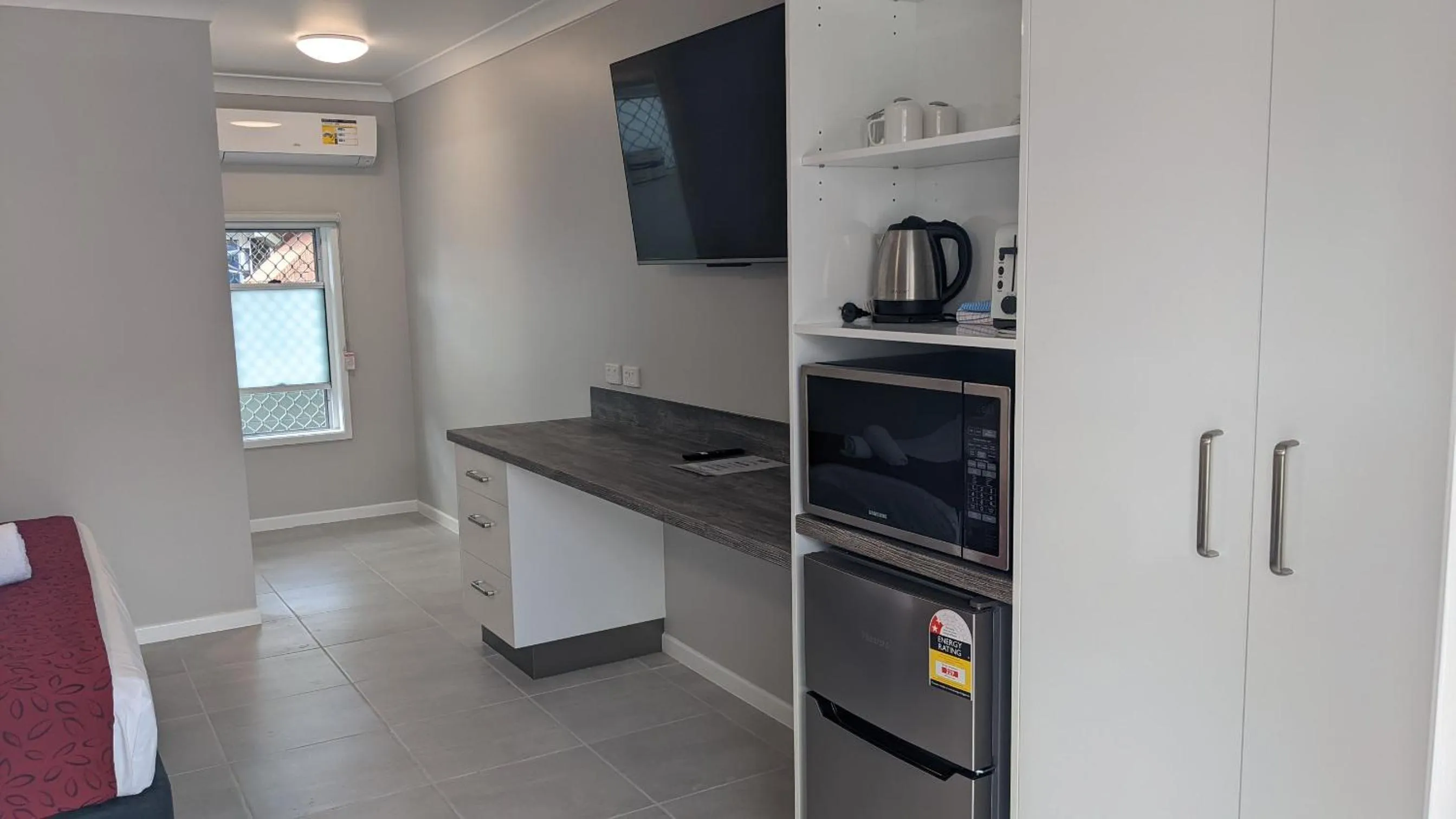 TV and multimedia in Monte Carlo Motor Inn