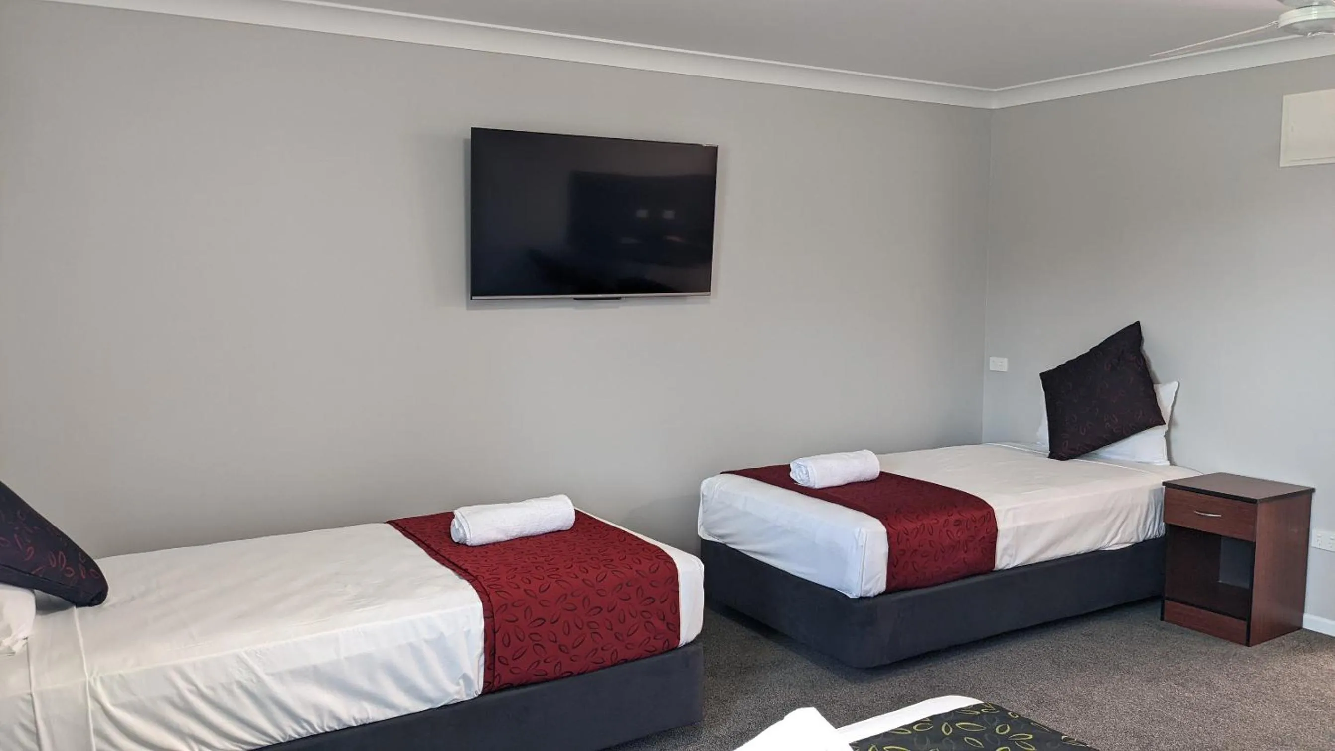 Bed in Monte Carlo Motor Inn