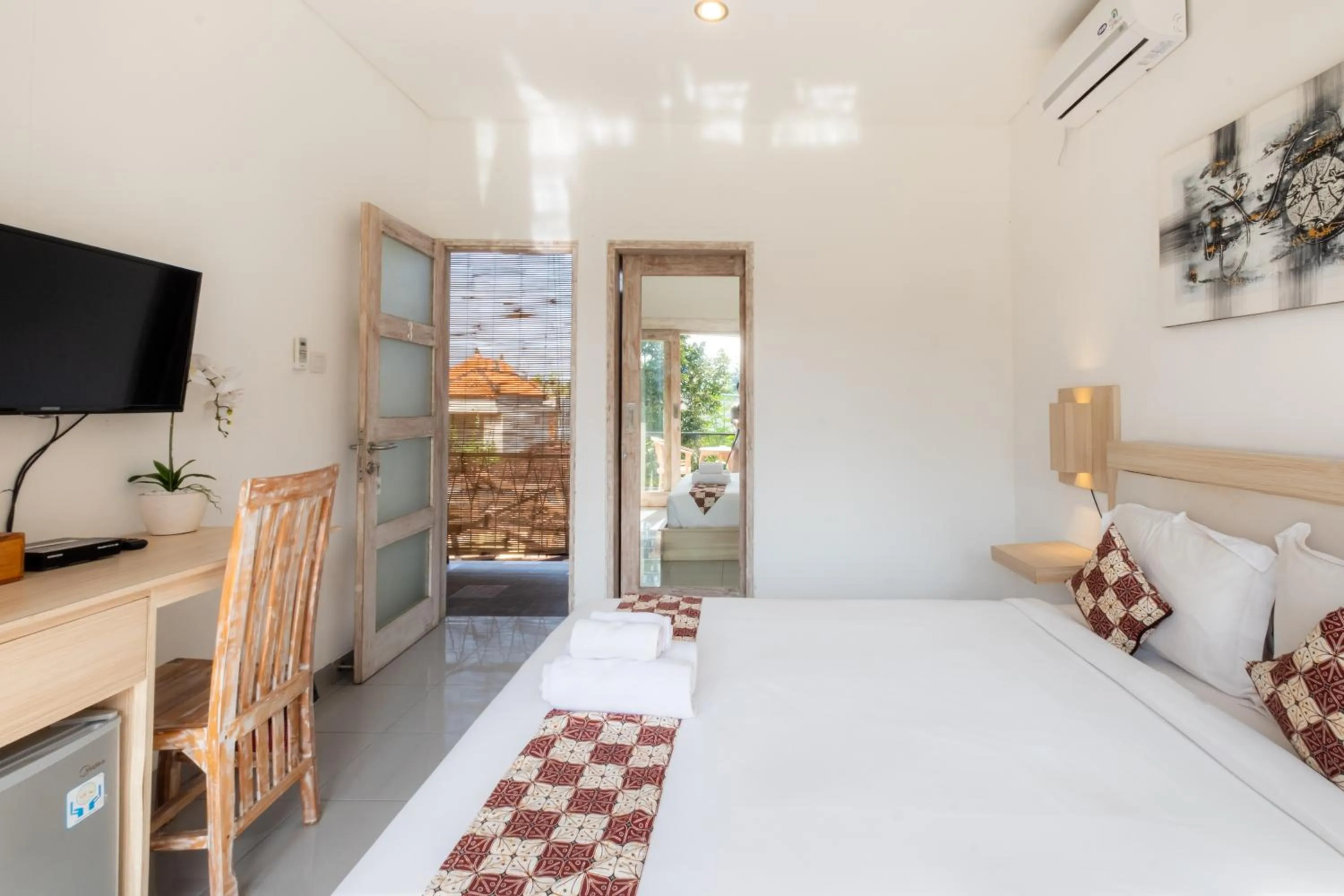 TV and multimedia, Bed in Suweta Homestay with Private Pool by Supala