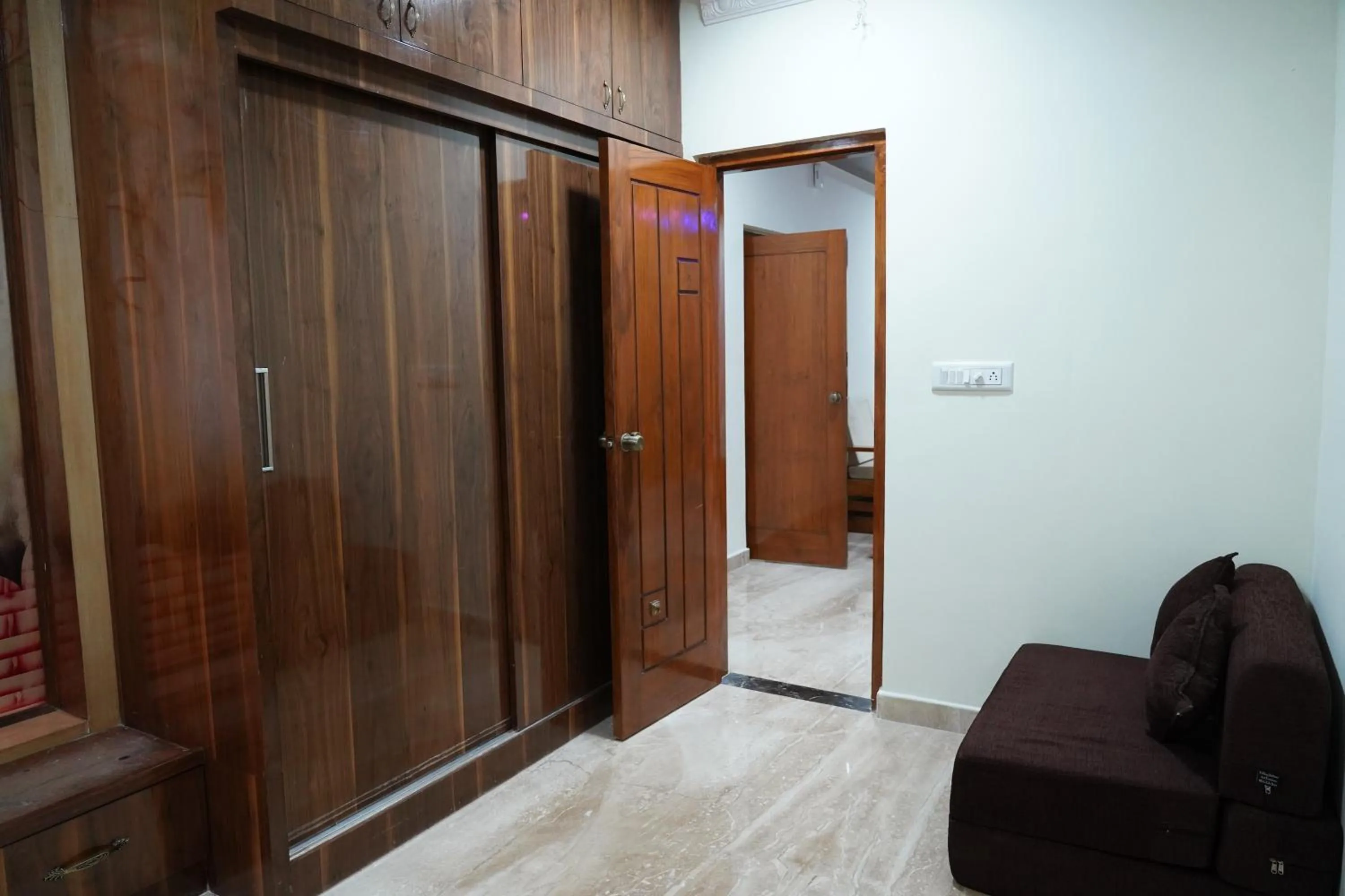 wardrobe in Classia Suites