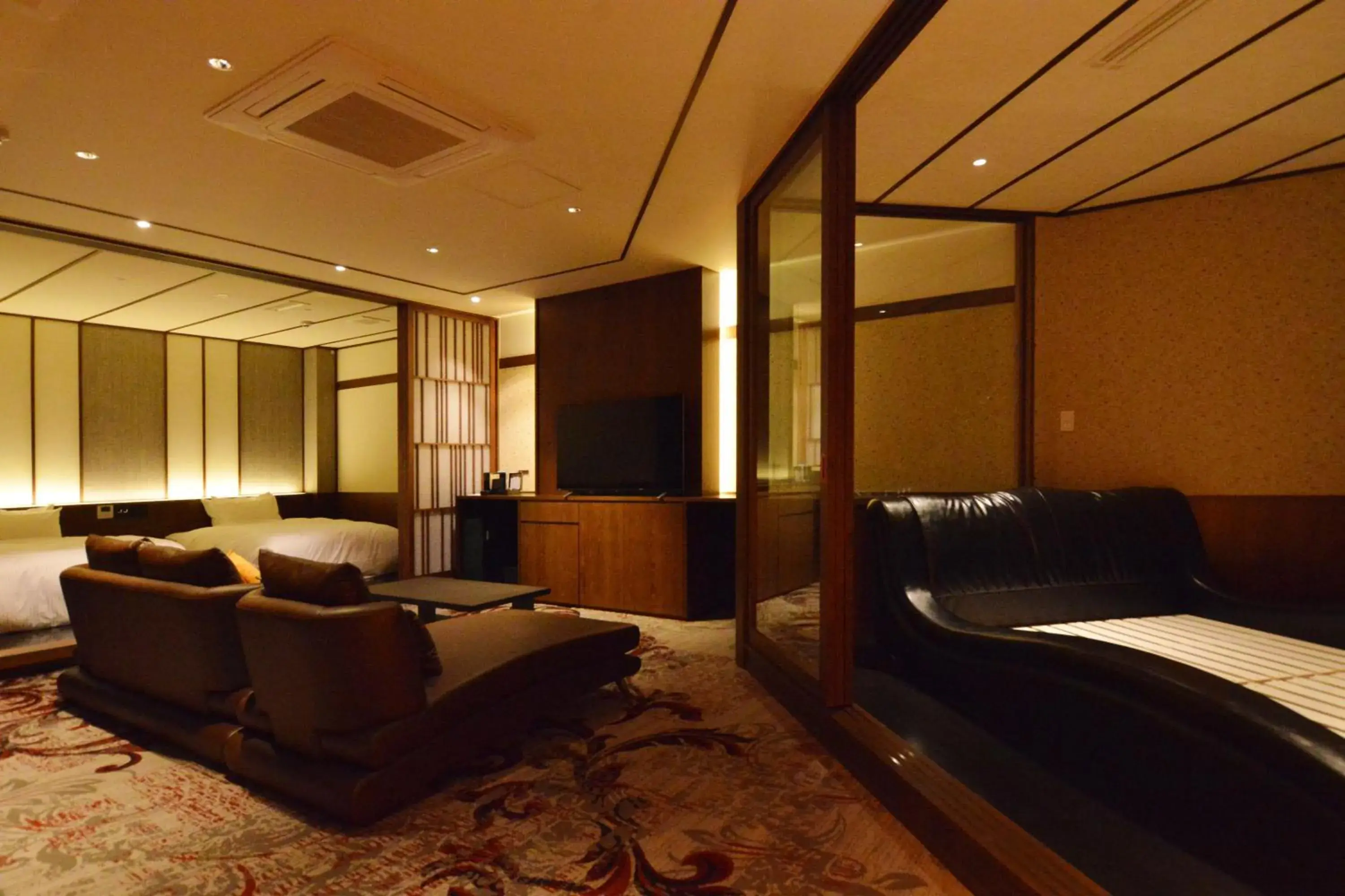 Mt. Fuji view room for 3 people with Private onsen & terrace included sushi dinner in Toriizaki Club Sushi Auberge Mt. Fuji view room for 3 people with Private onsen & terrace included sushi dinner in Toriizaki Club Sushi Auberge