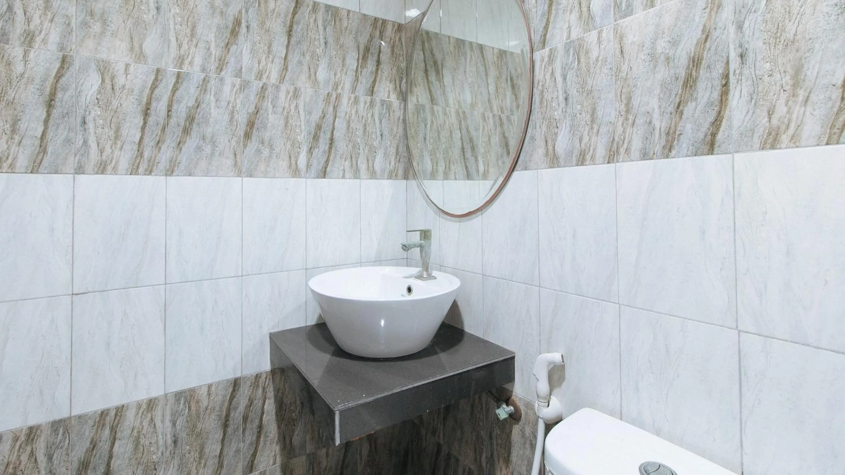 Shower in WestCourt Inn Ilocos Sur