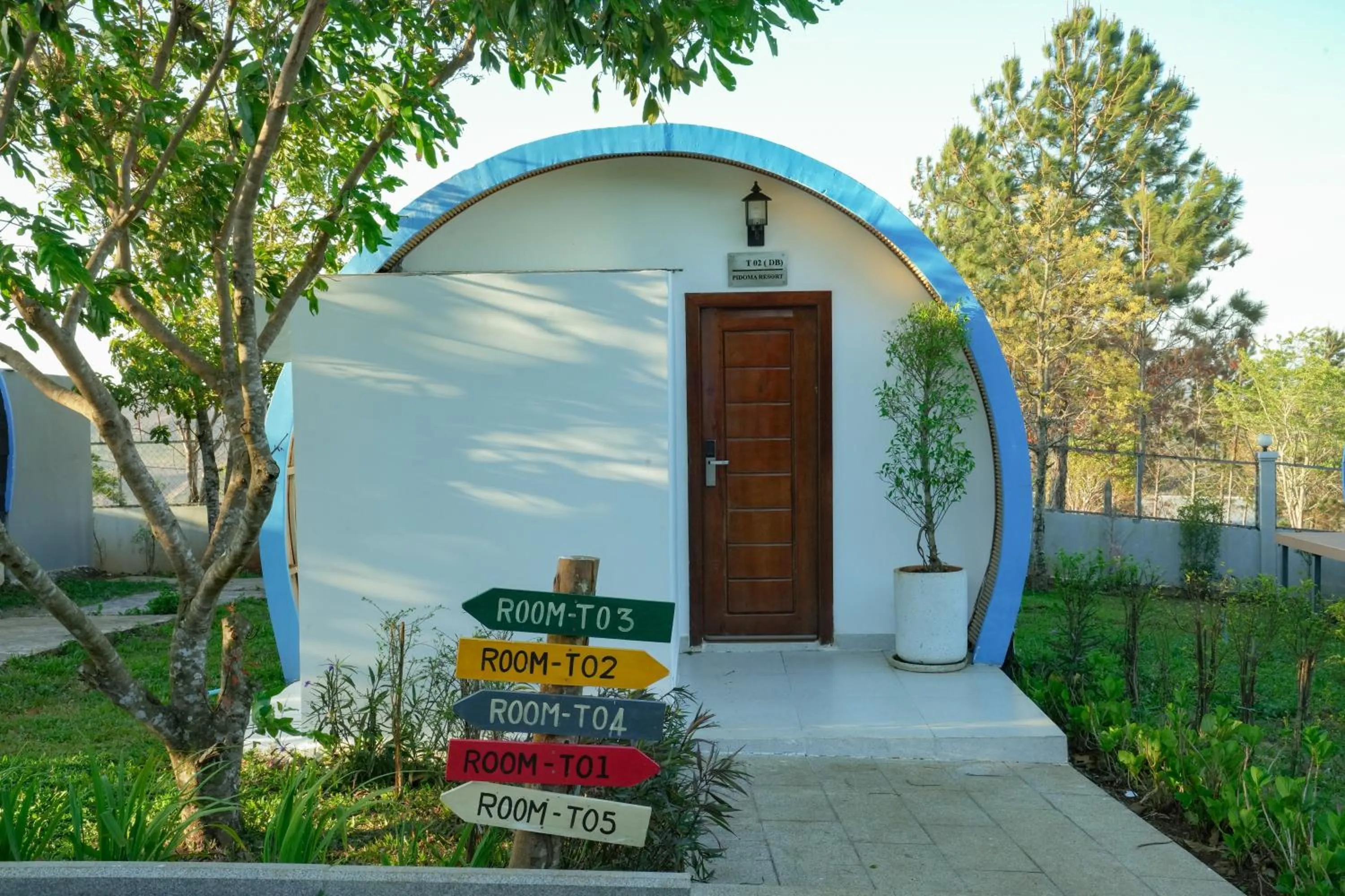 Facade/entrance in Pidoma Resort by EHM