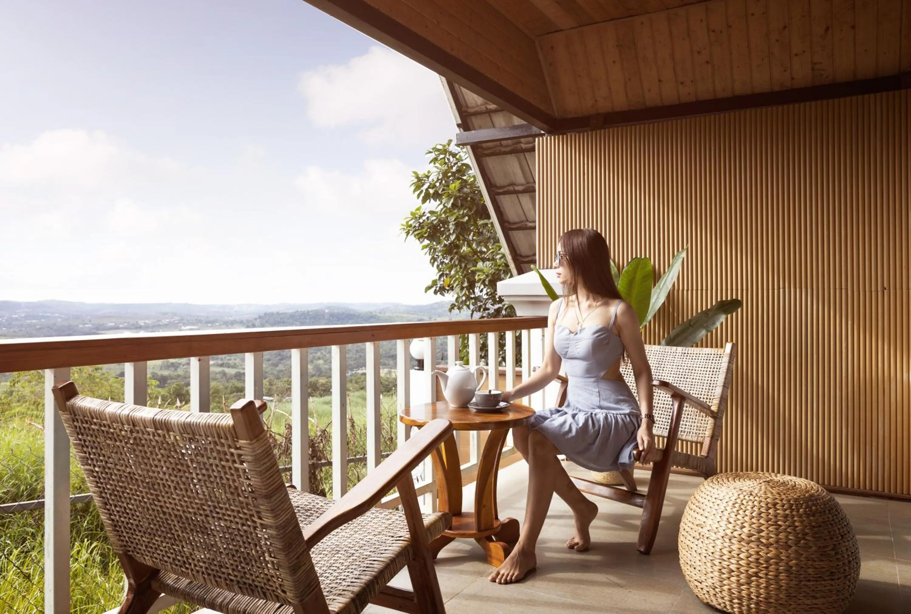 People in Pidoma Resort by EHM