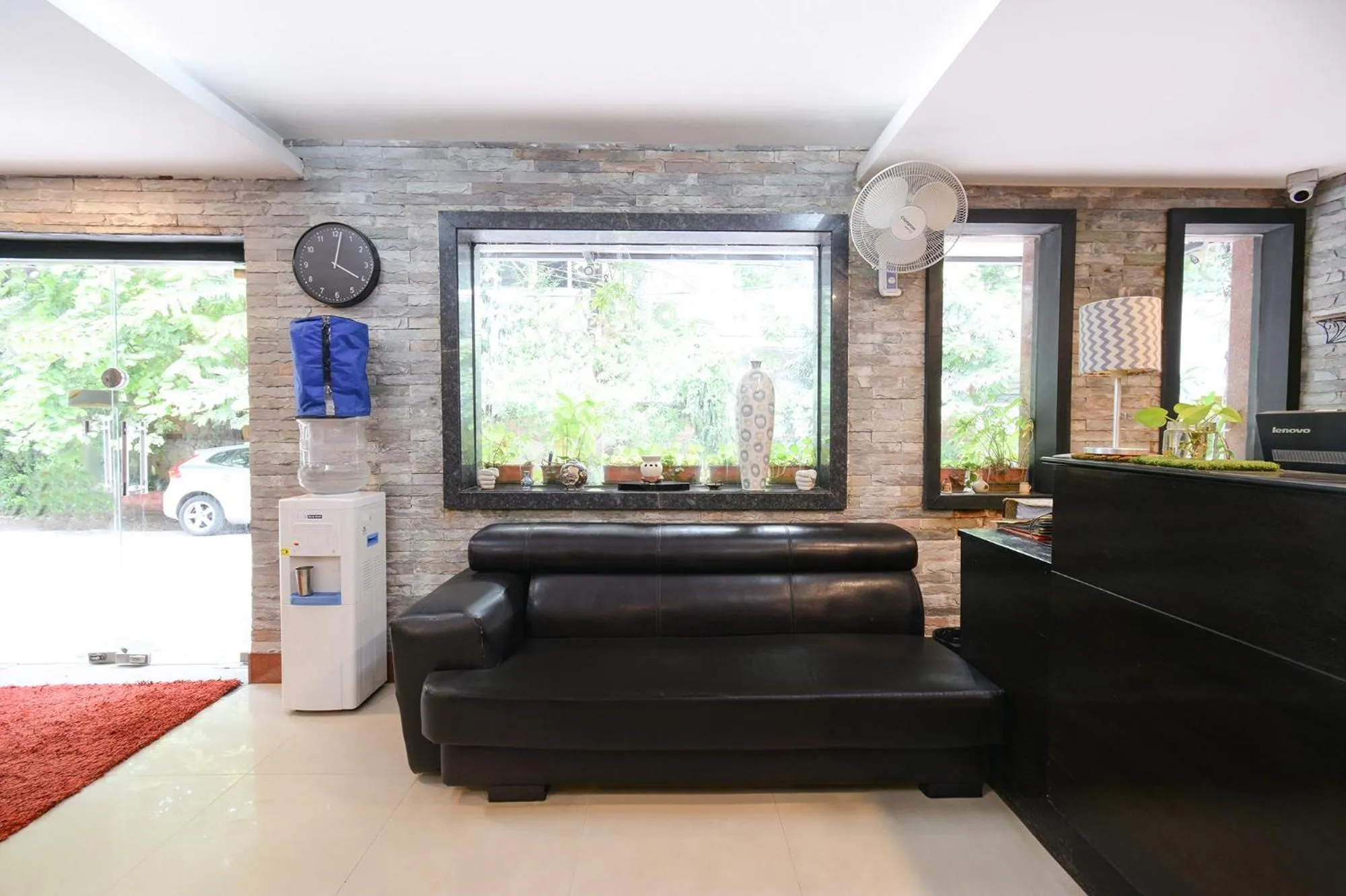 Seating area in FabHotel A&M - Nr LV Prasad Institute, Banjara Hills