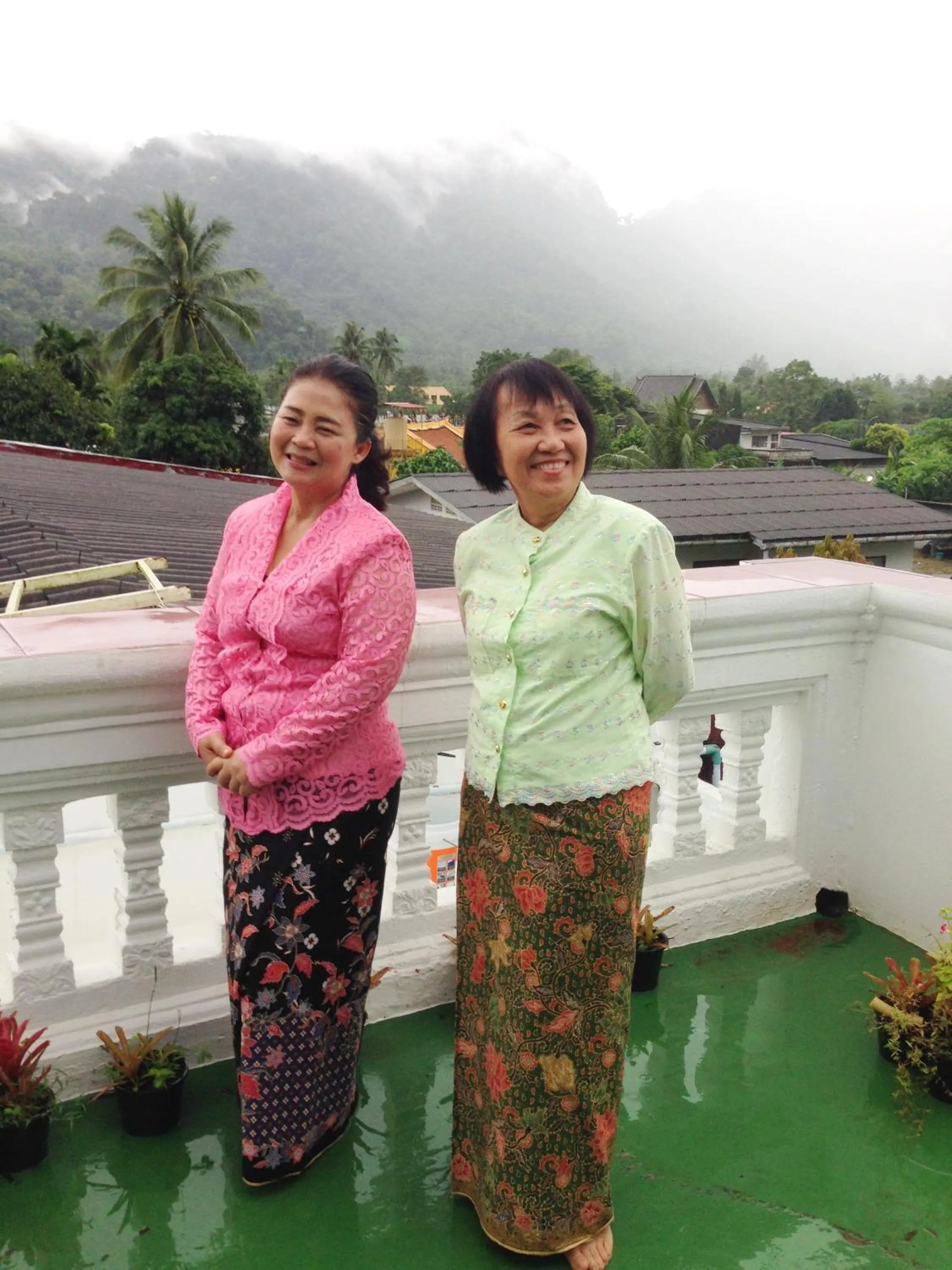 Property building in Thaweesuk Heritage Homestay