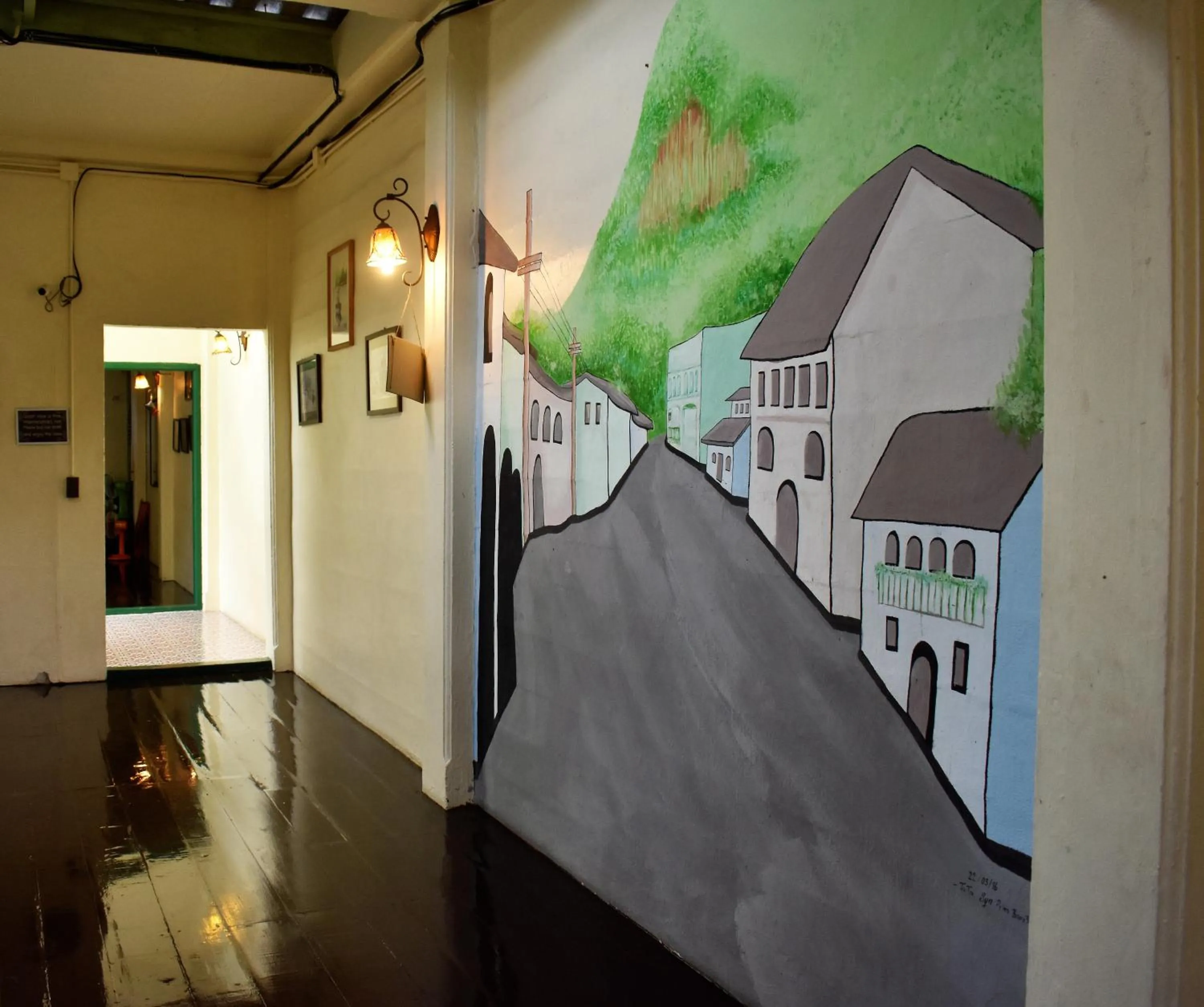 Decorative detail in Thaweesuk Heritage Homestay