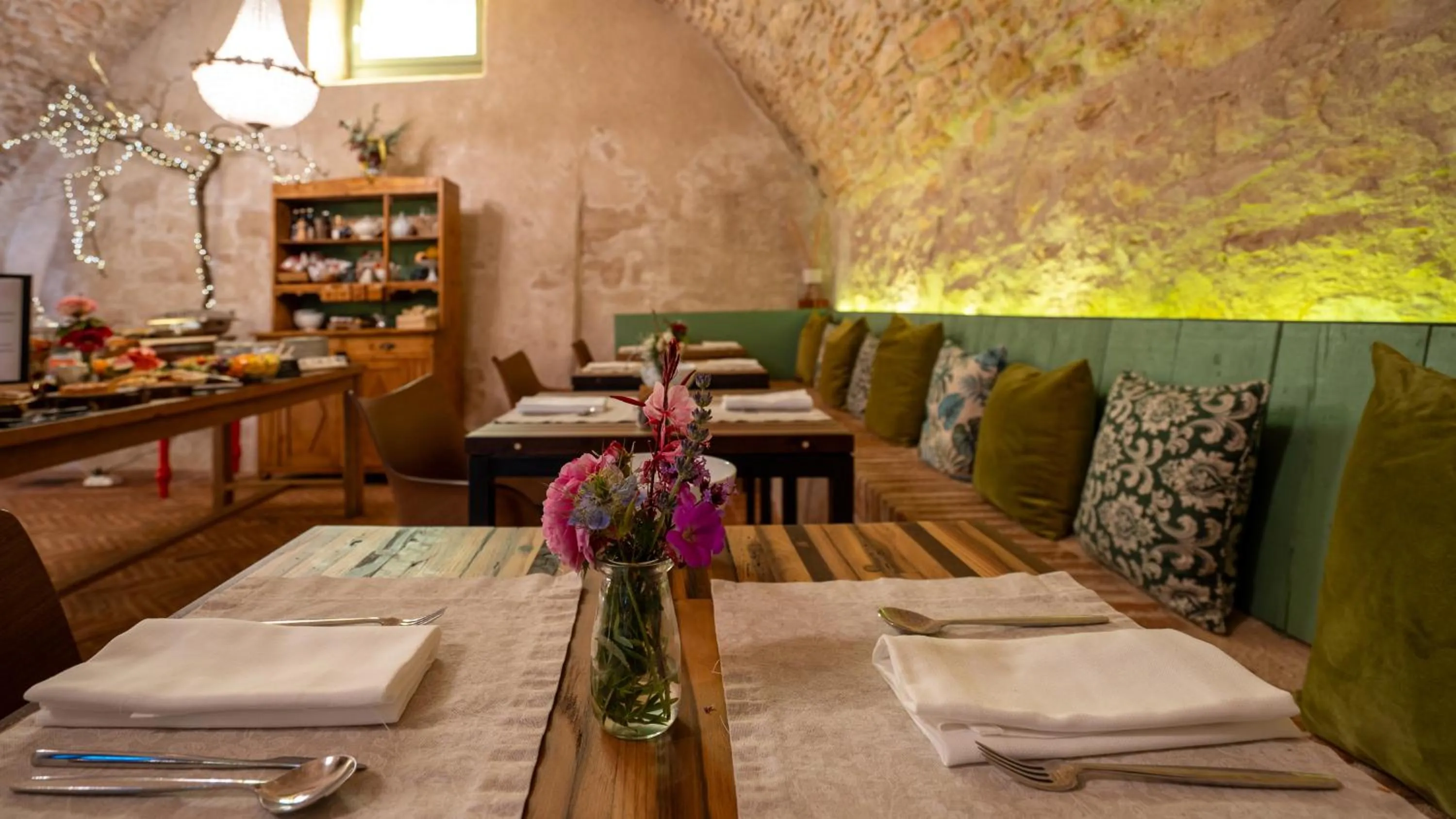 Breakfast in Villa Balis Crema Verona Hills