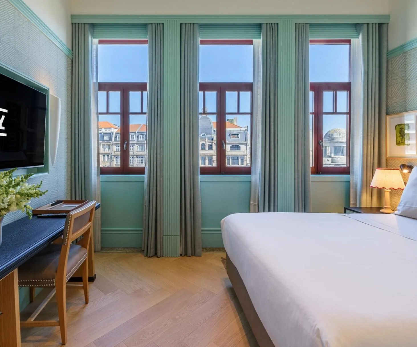 Bedroom, Bed in The Editory Boulevard Aliados Hotel - Preferred Hotels