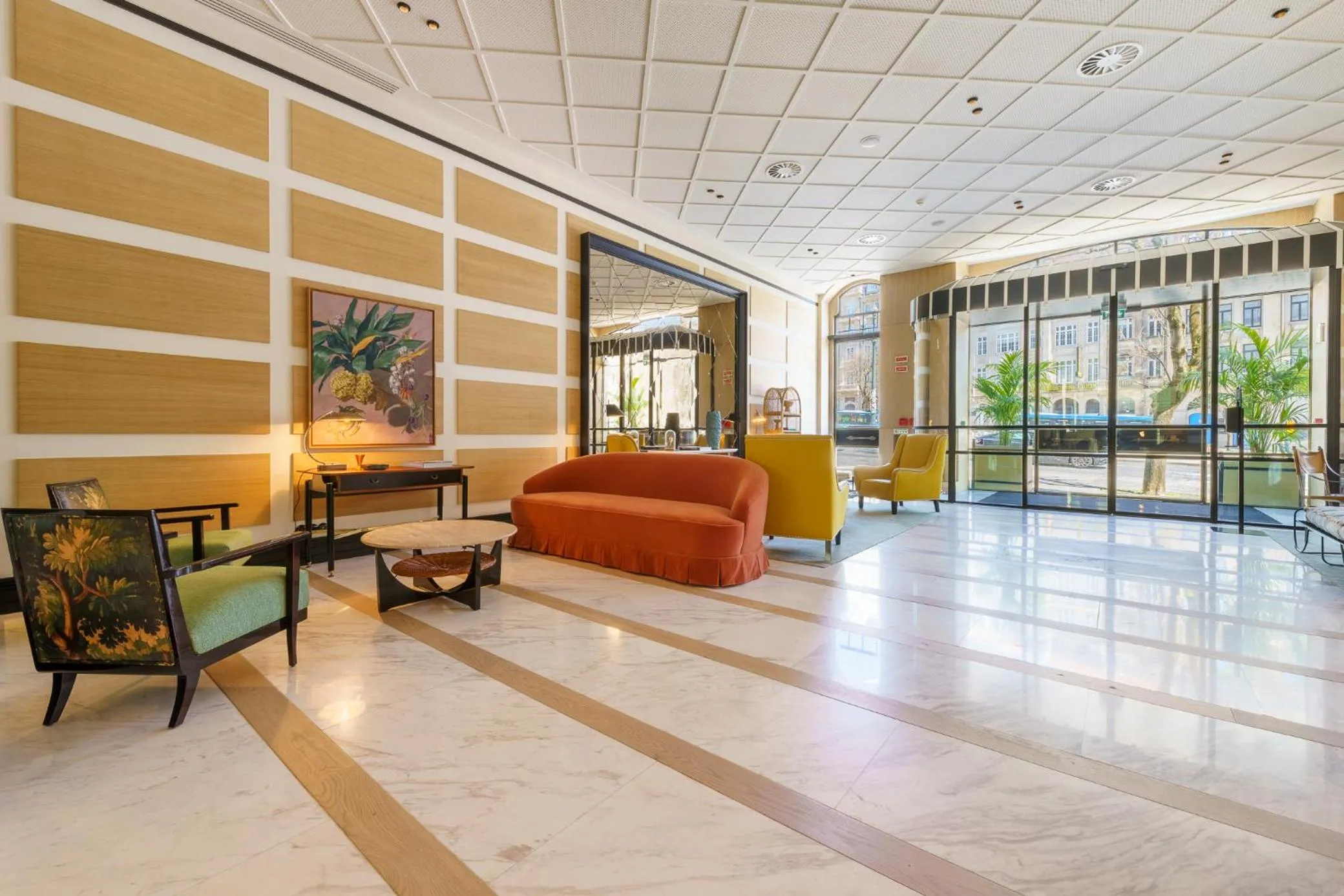 Lobby or reception in The Editory Boulevard Aliados Hotel - Preferred Hotels