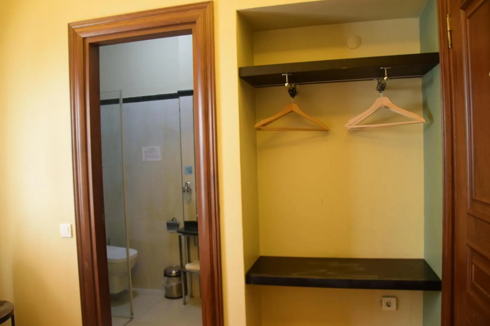 Shower in Sirin Han Hotel Old City