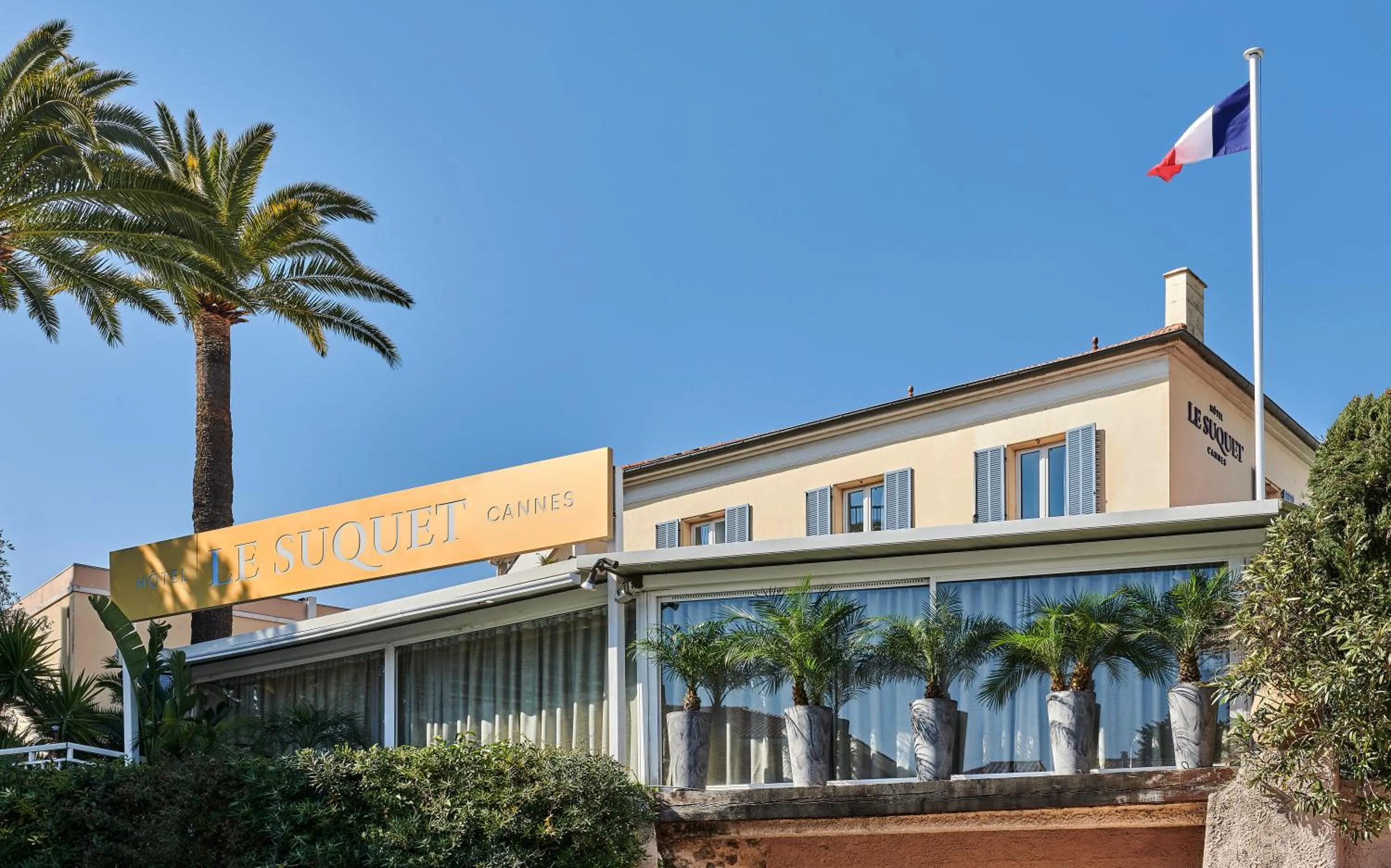Facade/entrance in Hotel Le Suquet Cannes