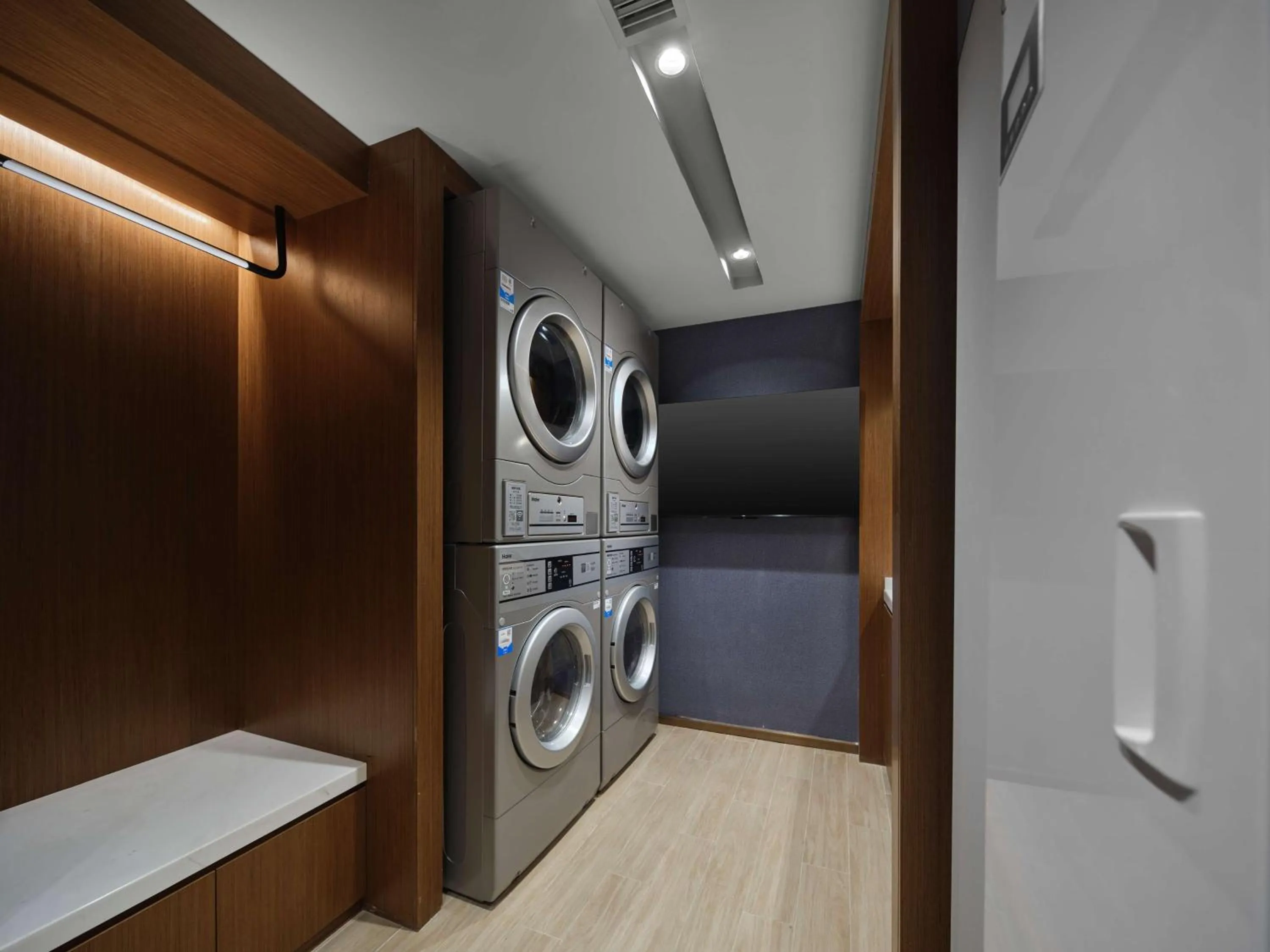 Property building, Bed in Hilton Garden Inn Jincheng Gushuyuan