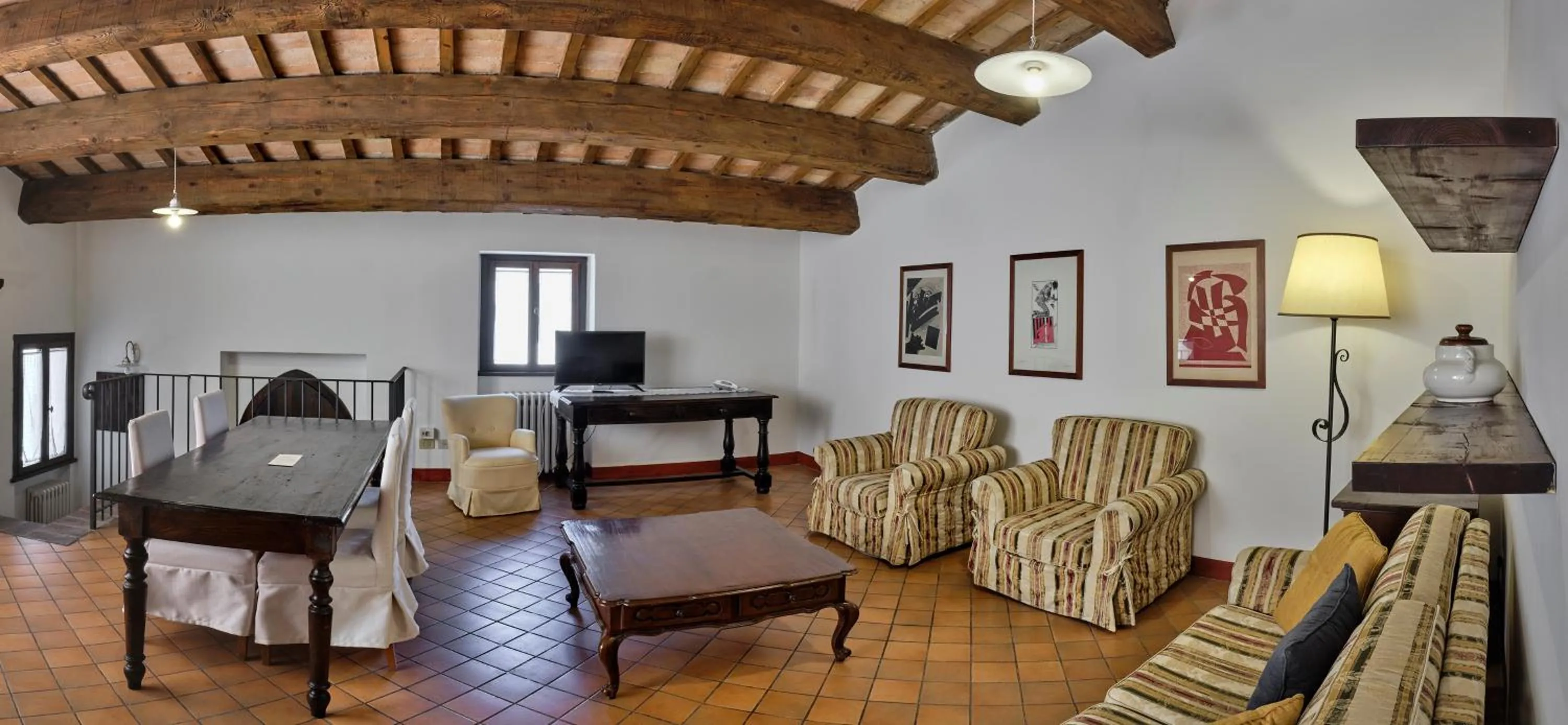 Living room in Palazzo Viviani - Castello di Montegridolfo