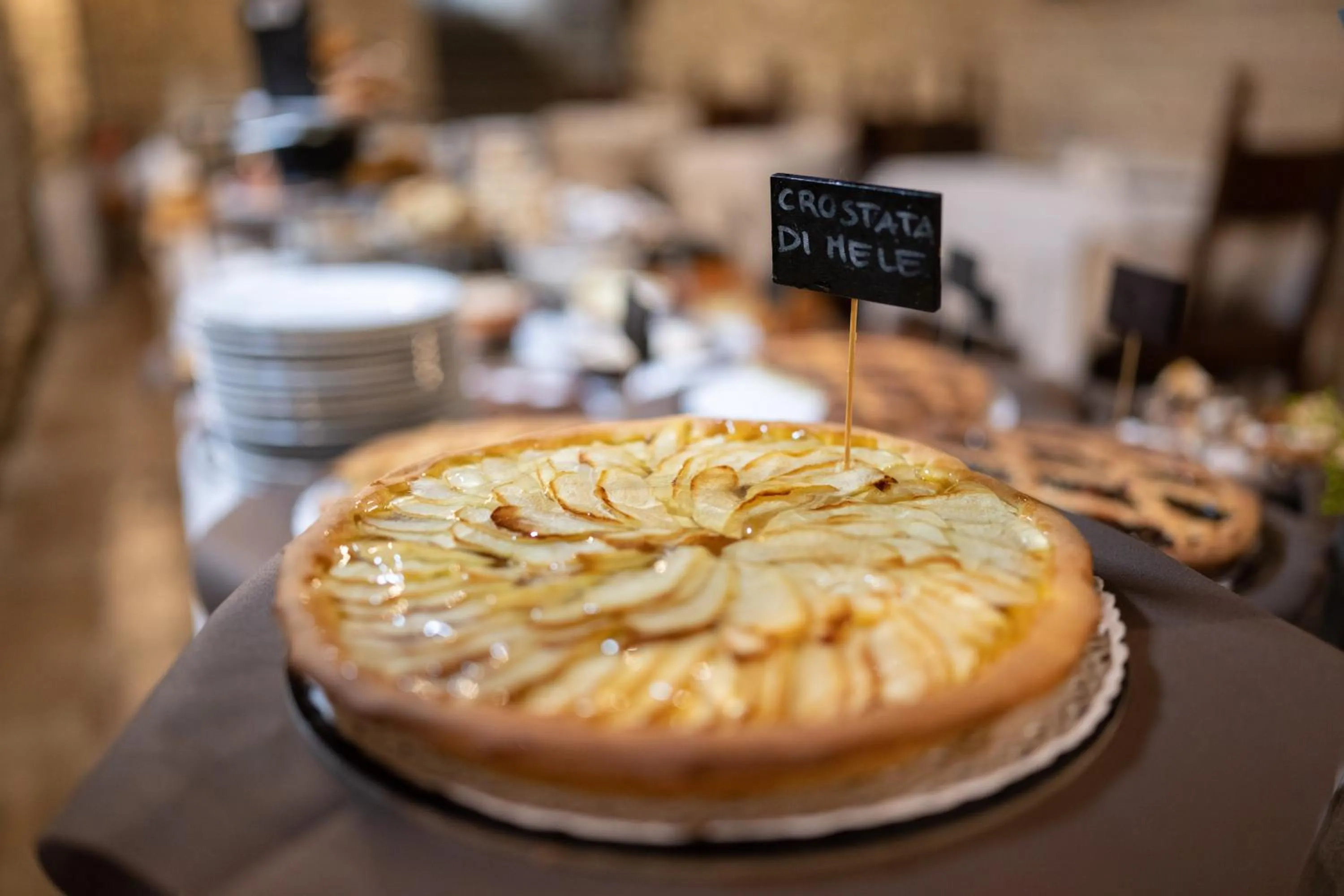 Buffet breakfast in Palazzo Viviani - Castello di Montegridolfo
