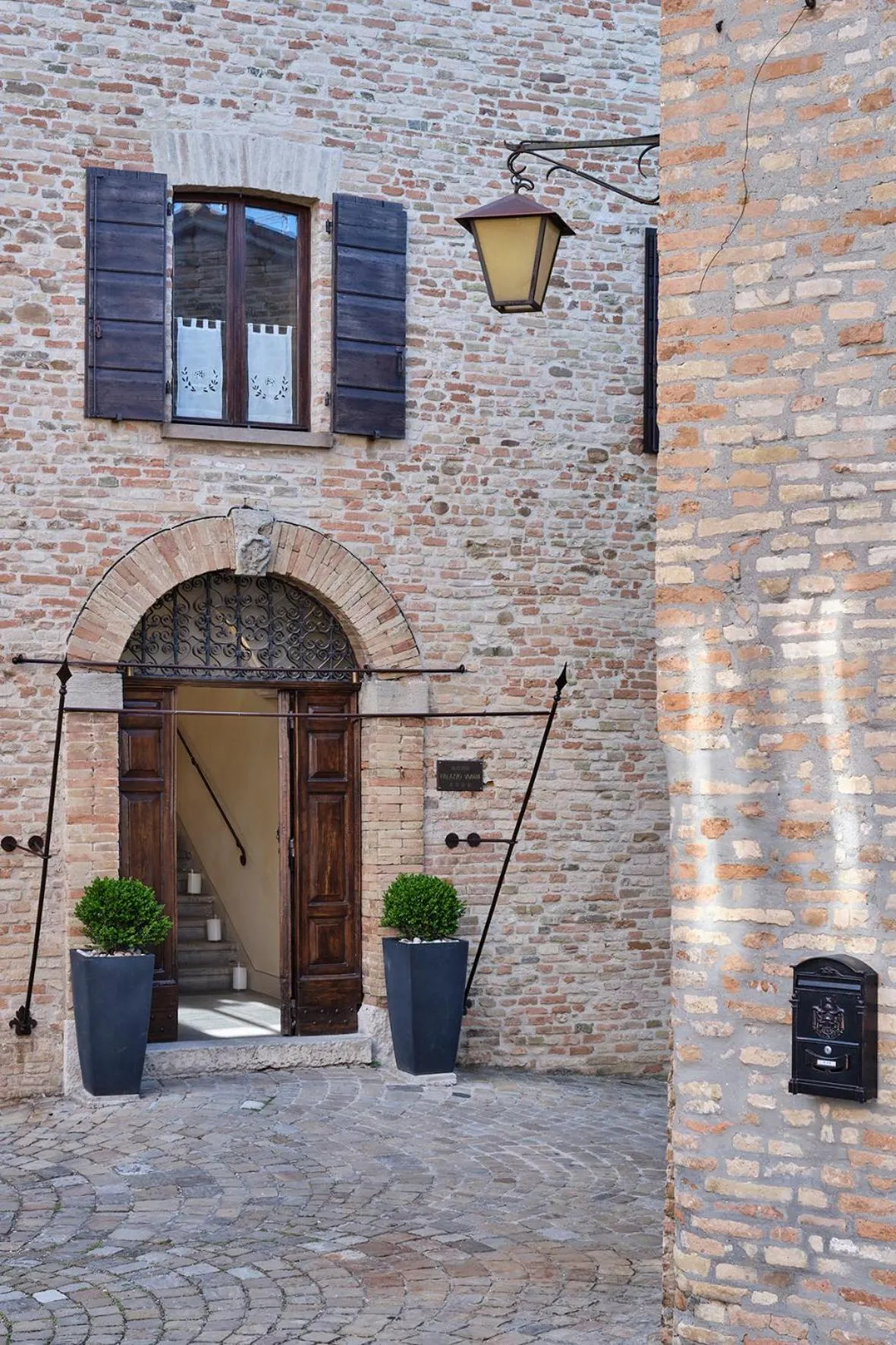 Property building in Palazzo Viviani - Castello di Montegridolfo