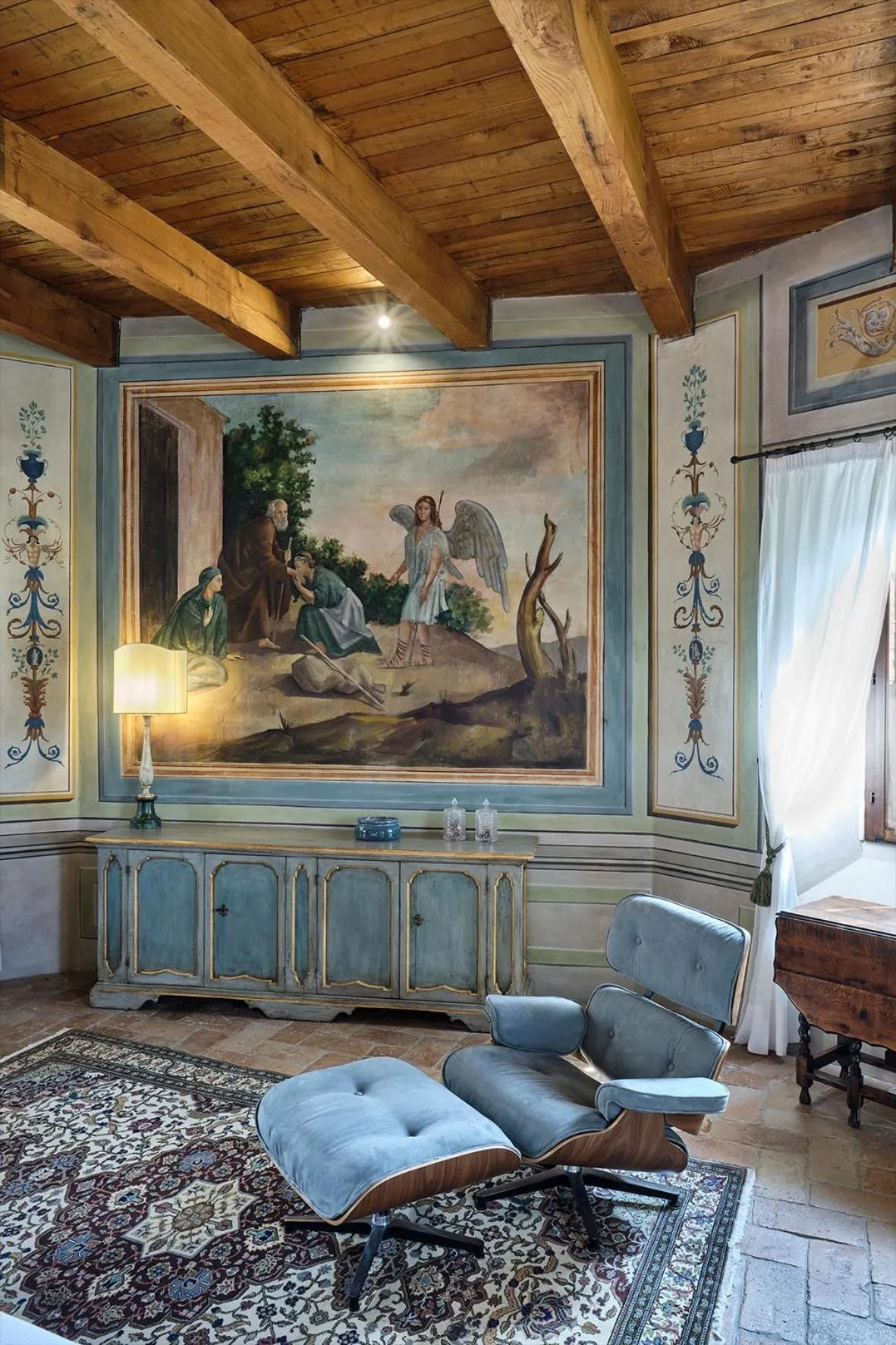Living room in Palazzo Viviani - Castello di Montegridolfo