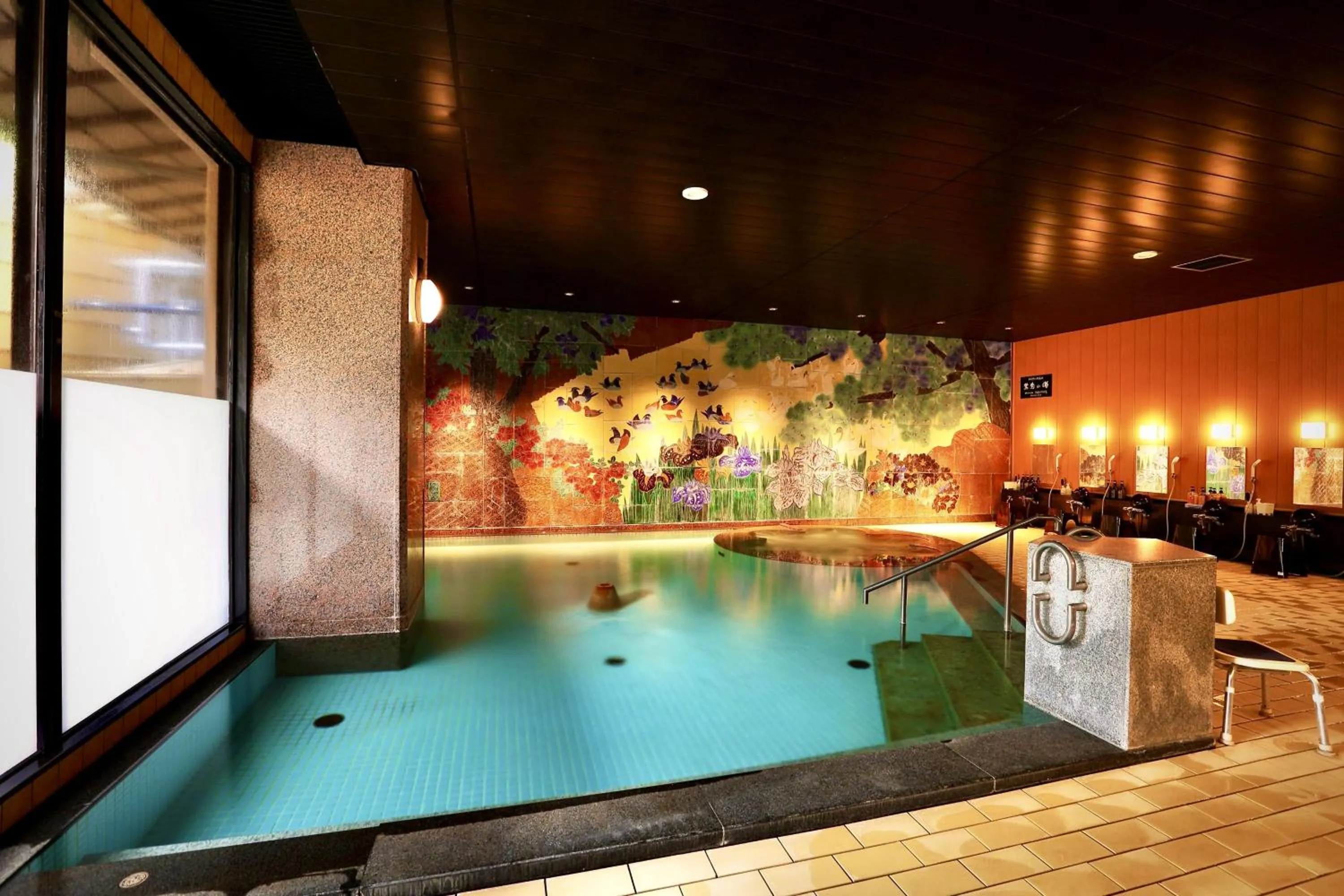 Pool view in Manten no Tsujinoya