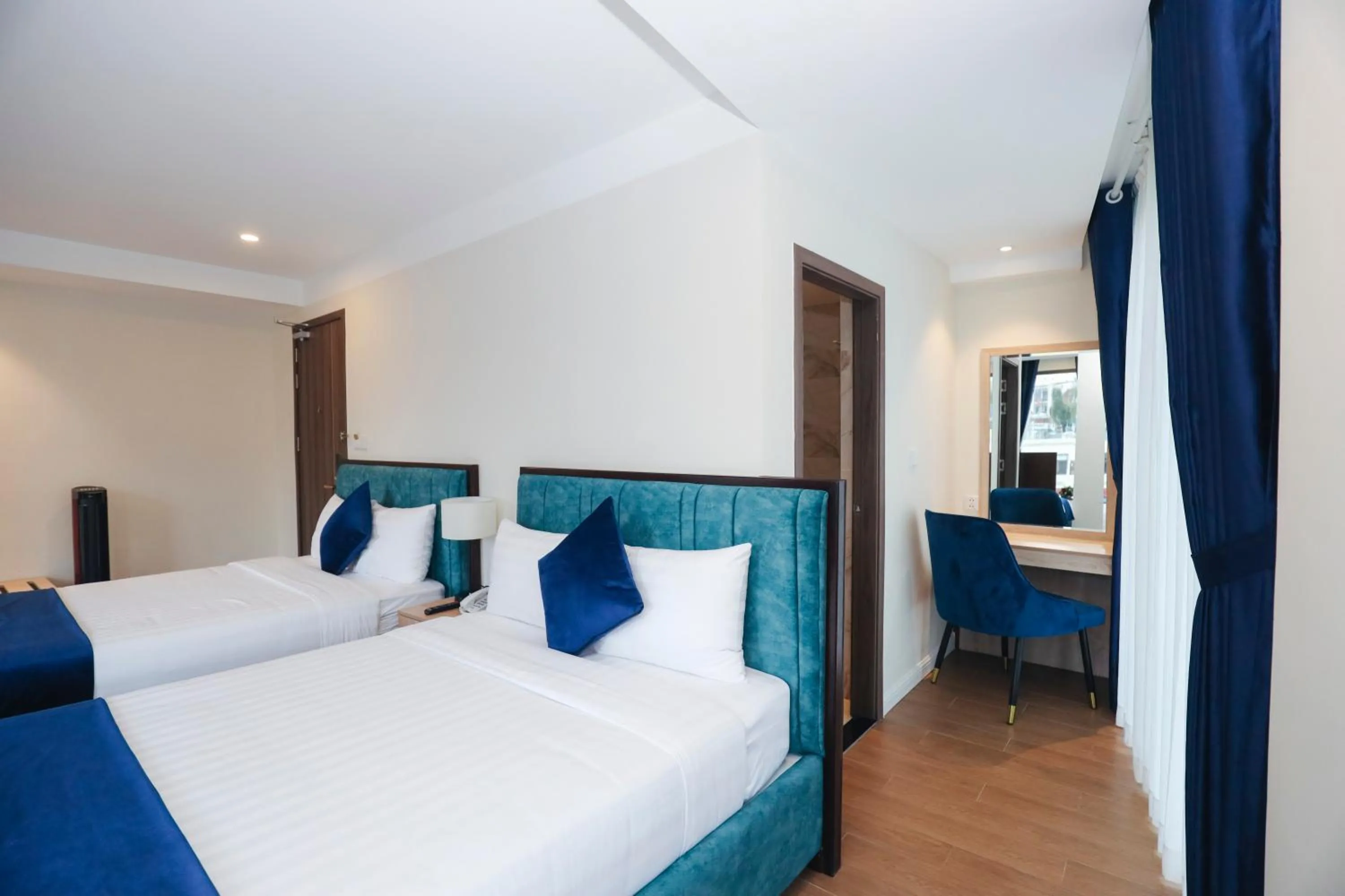 Bedroom, Bed in SANDALS FLORA HOTEL