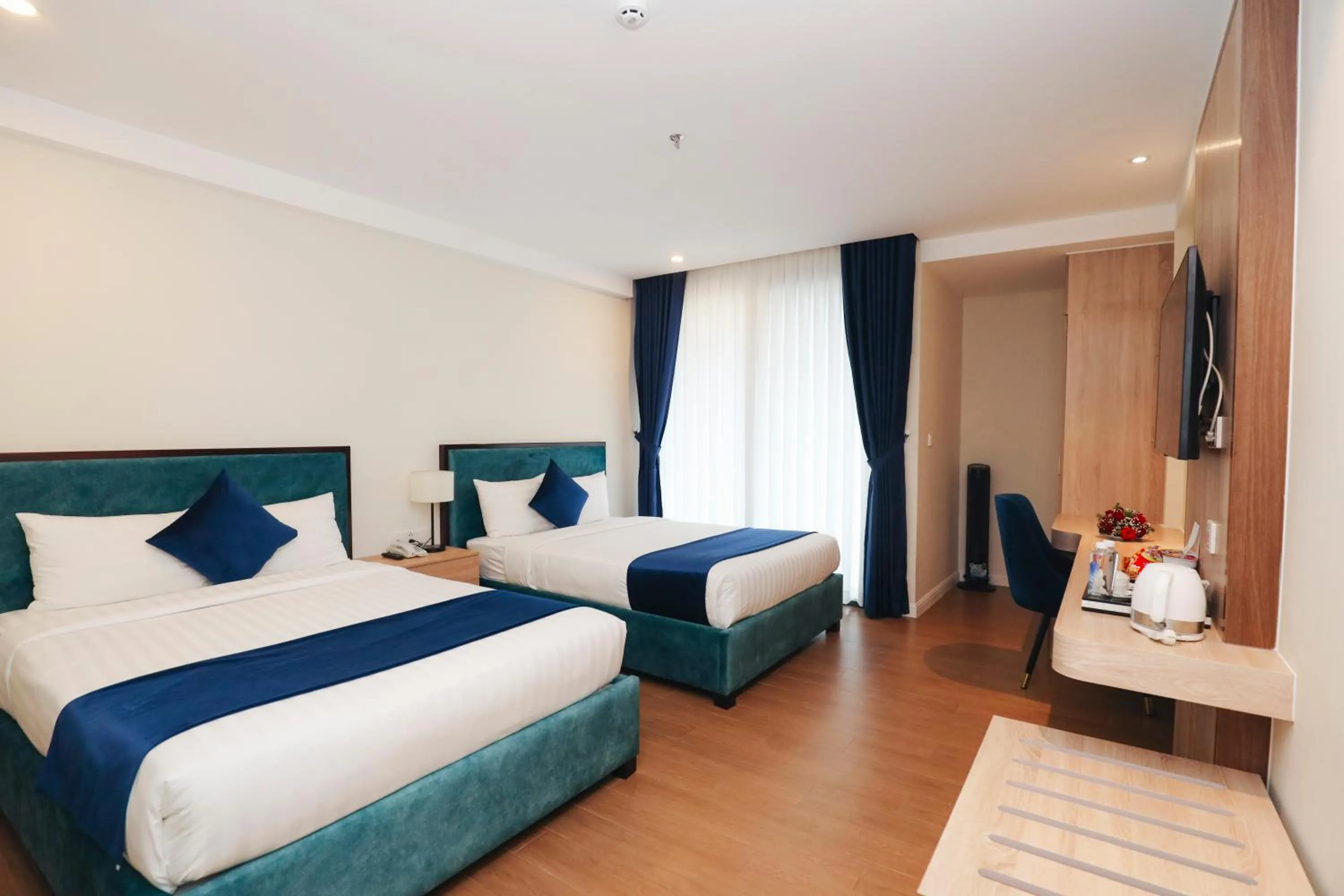 Photo of the whole room, Bed in SANDALS FLORA HOTEL