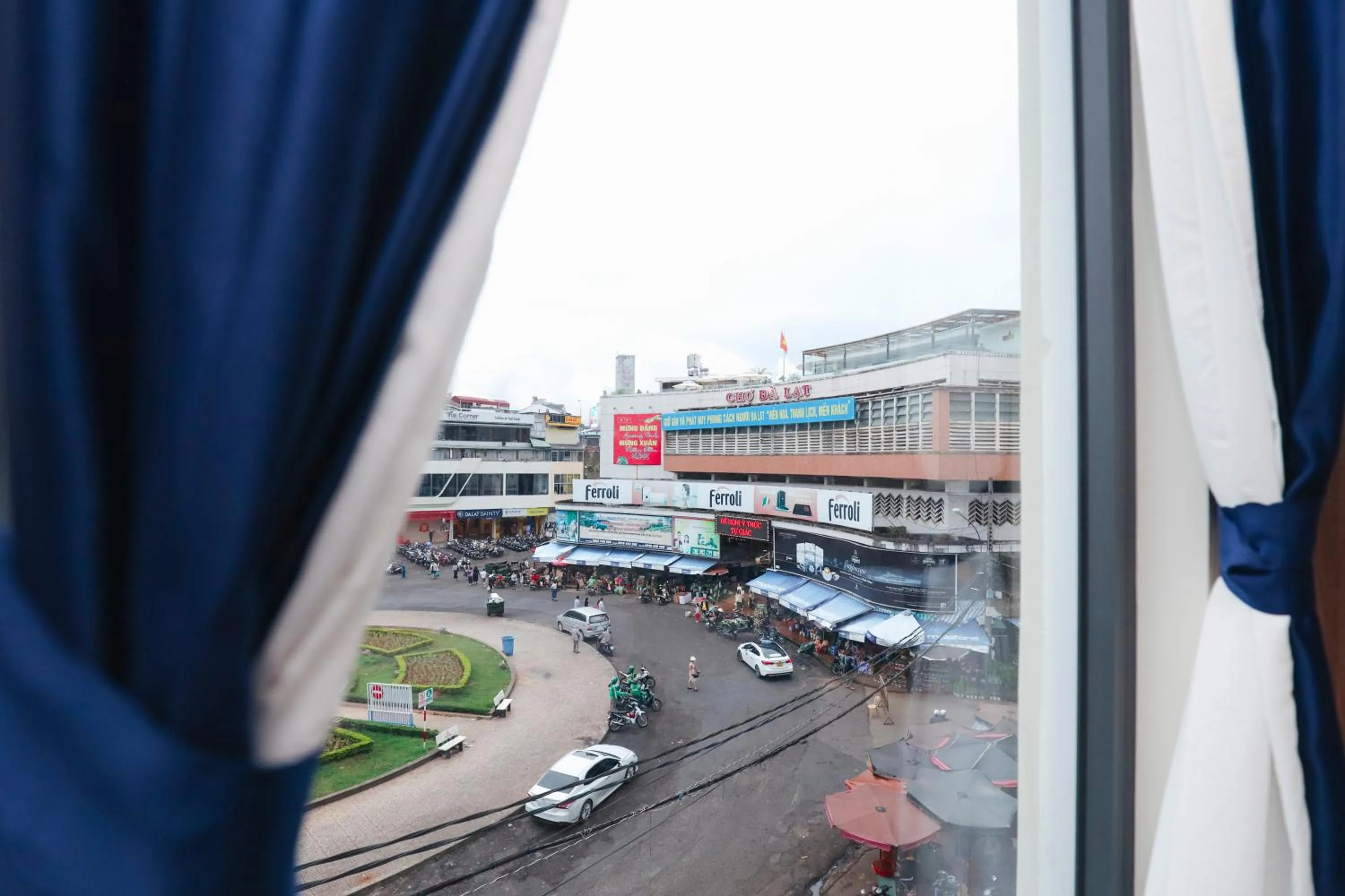 City view in SANDALS FLORA HOTEL