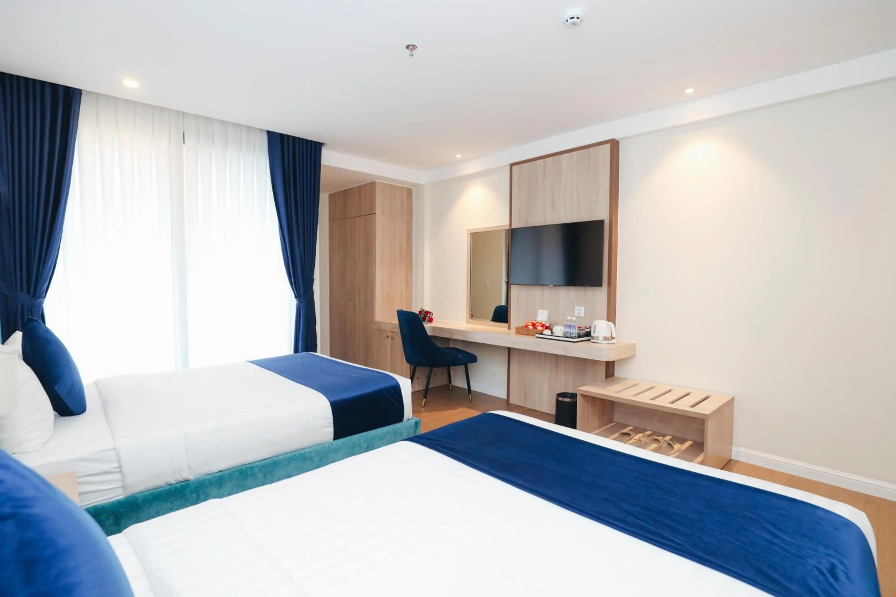 Photo of the whole room, Bed in SANDALS FLORA HOTEL