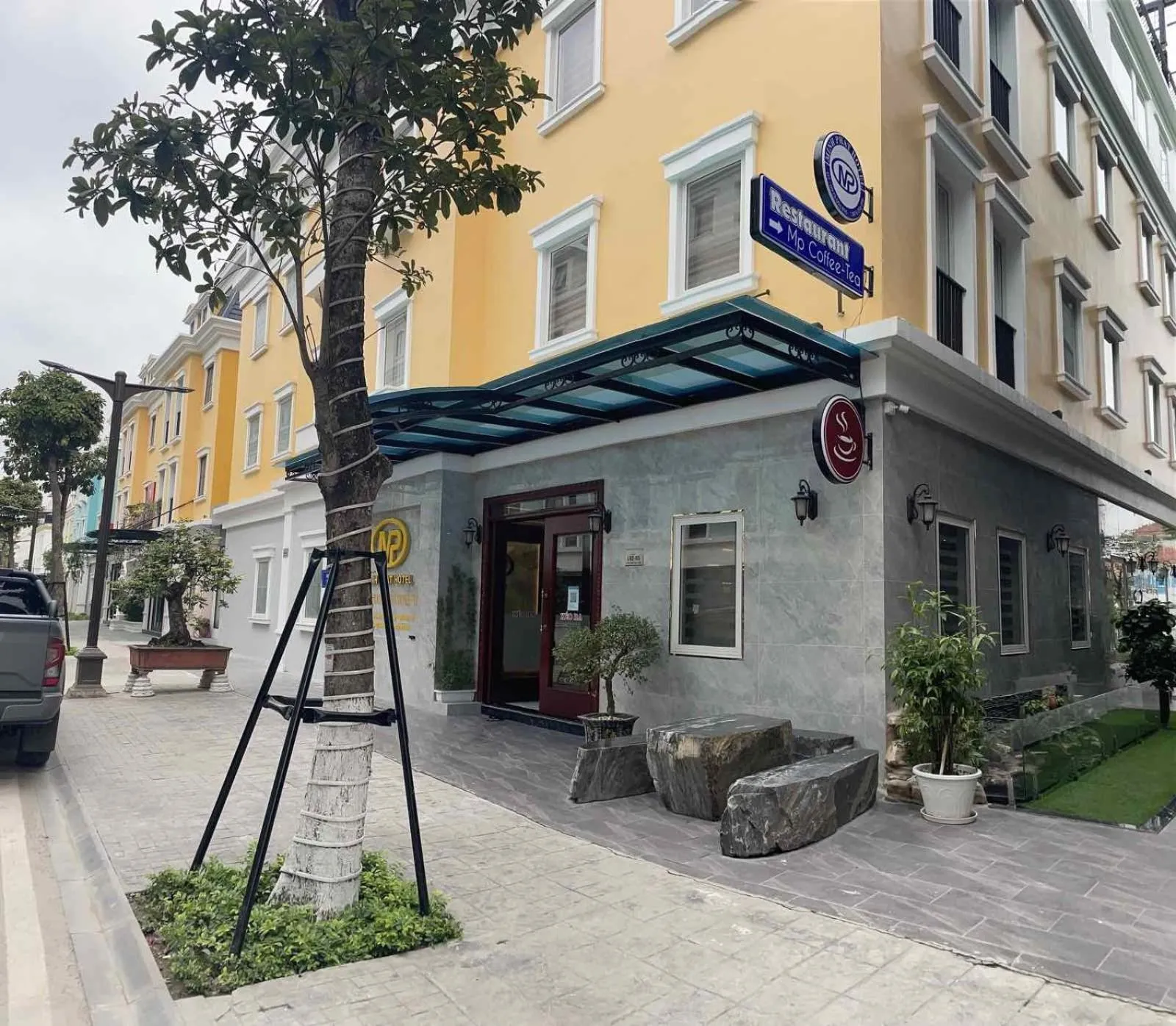 Property building in Minh Phát Hotel