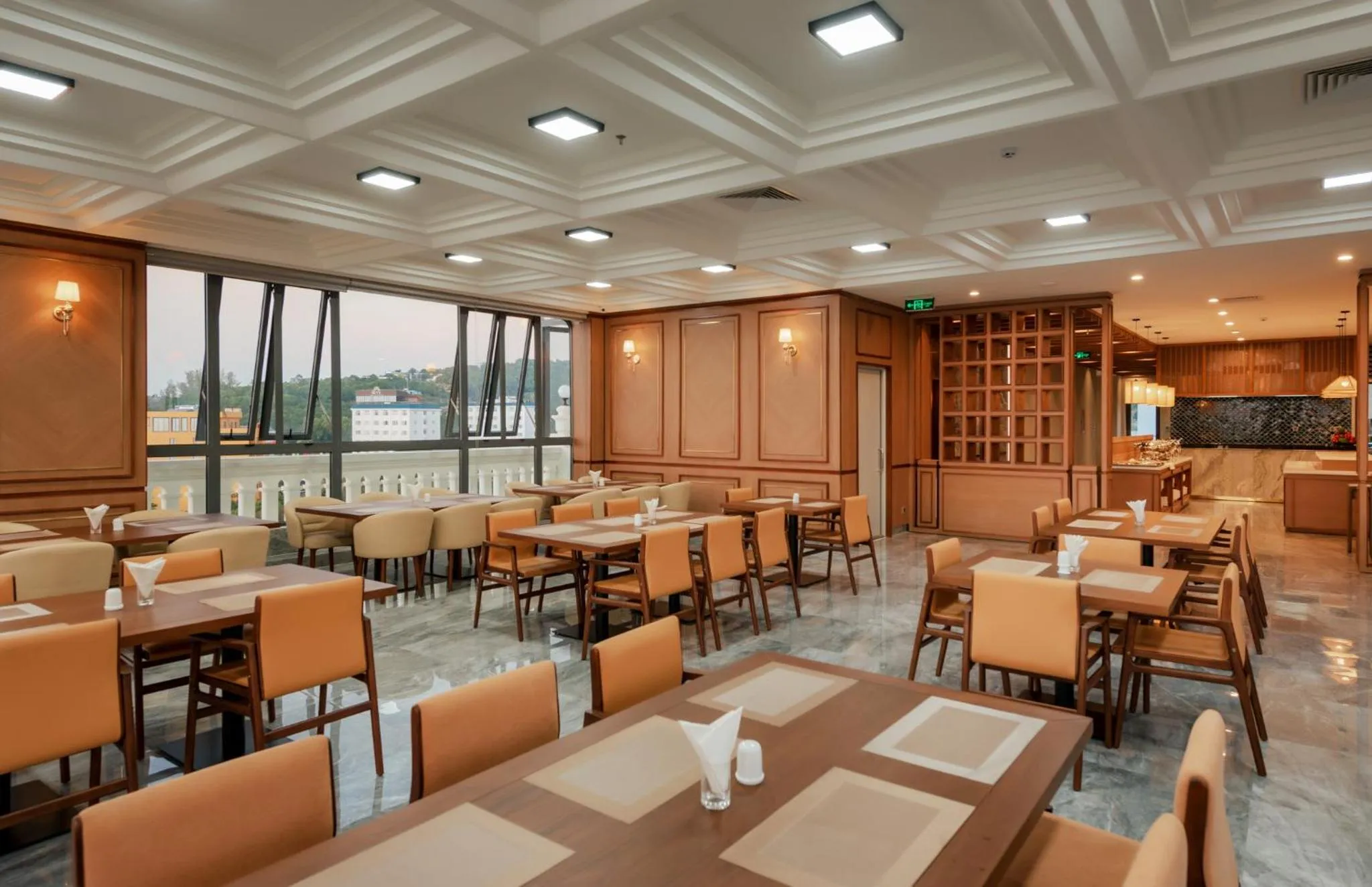 Restaurant/places to eat in The Tahiti Beach Hotel