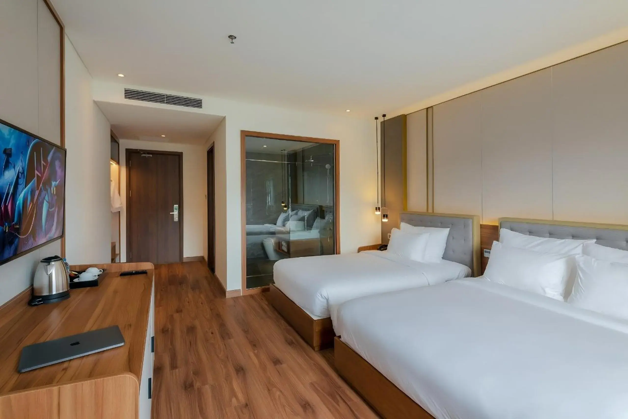 Triple Room with Garden View in The Tahiti Beach Hotel Triple Room with Garden View in The Tahiti Beach Hotel