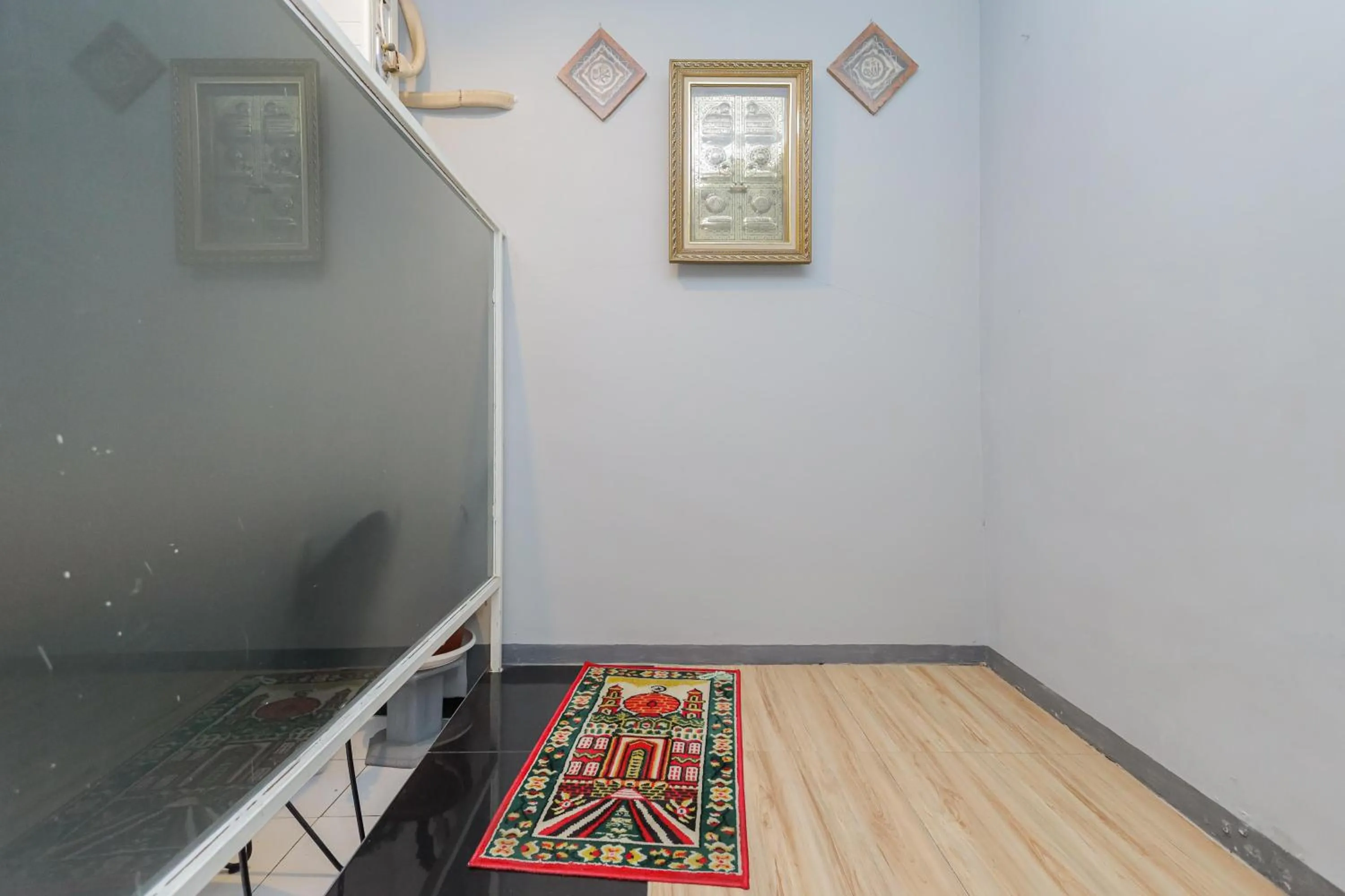 Place of worship in RedDoorz Plus At Swun Stay Raya Langsep