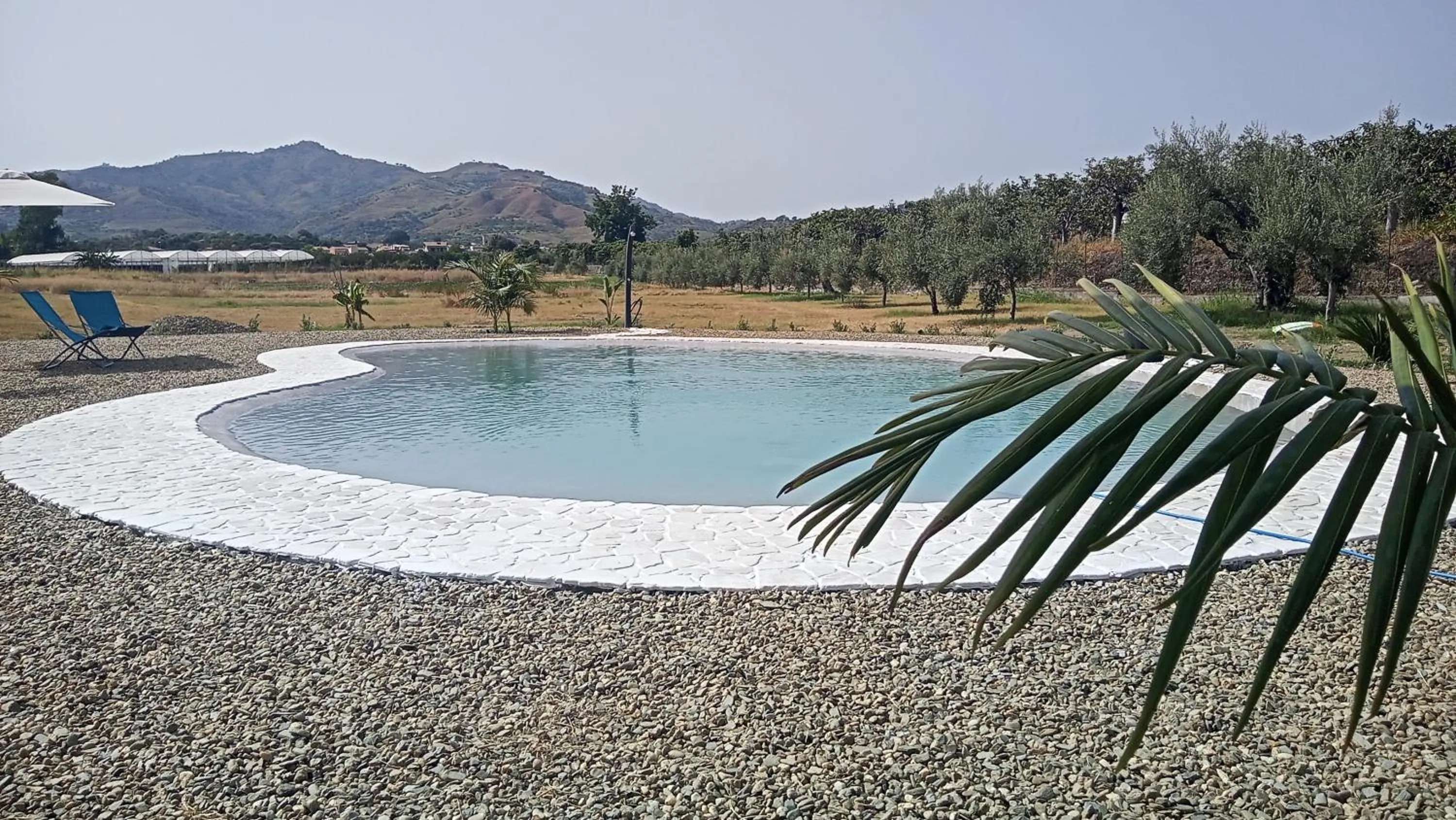 Swimming pool in Minissale Farmhouse