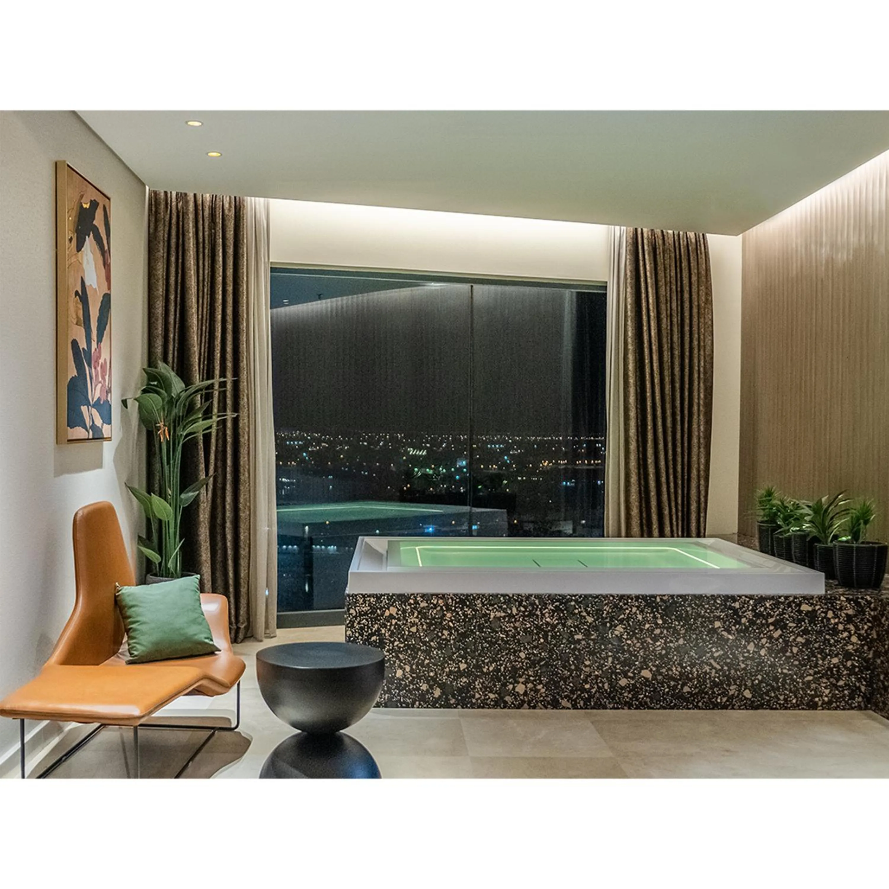 Hot Tub in The House Hotel Al Khiran