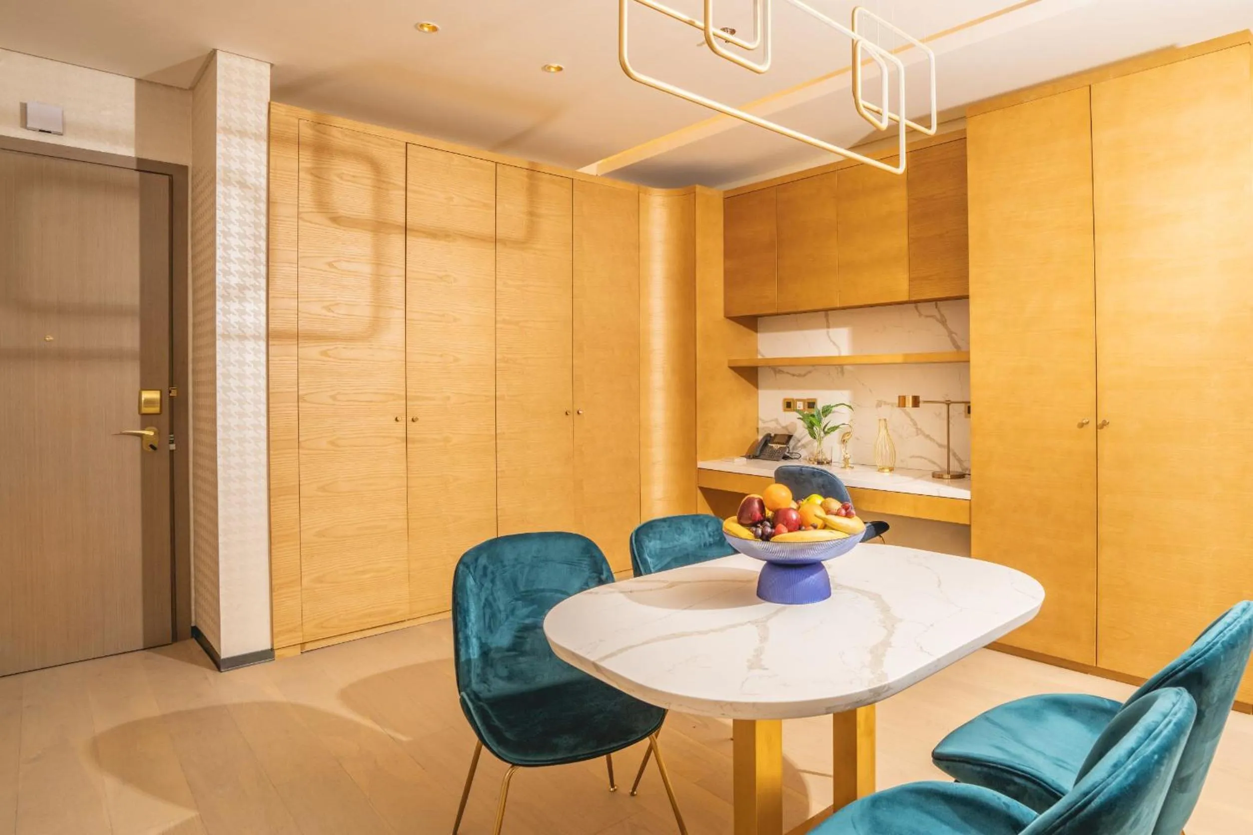 Dining area in The House Hotel Al Khiran