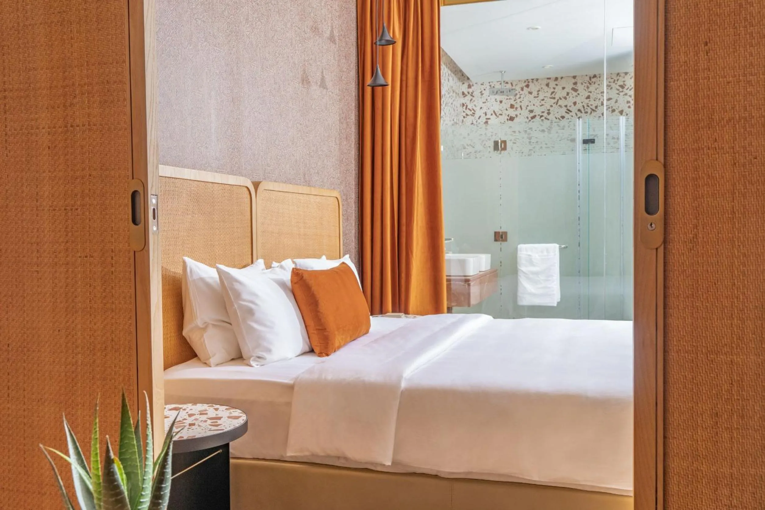 Bed in The House Hotel Al Khiran