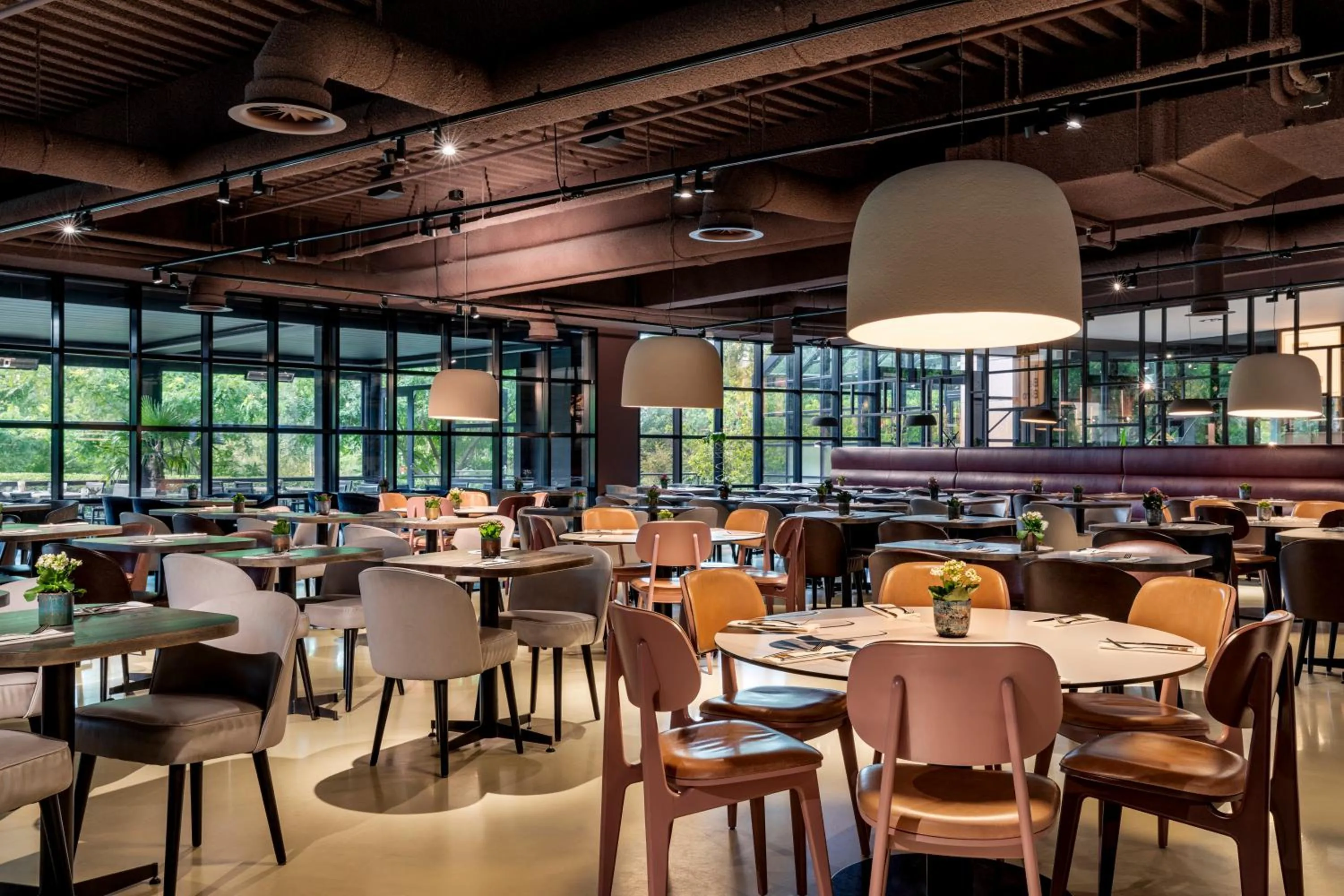 Restaurant/places to eat in Corendon Apartments Amsterdam Schiphol Airport