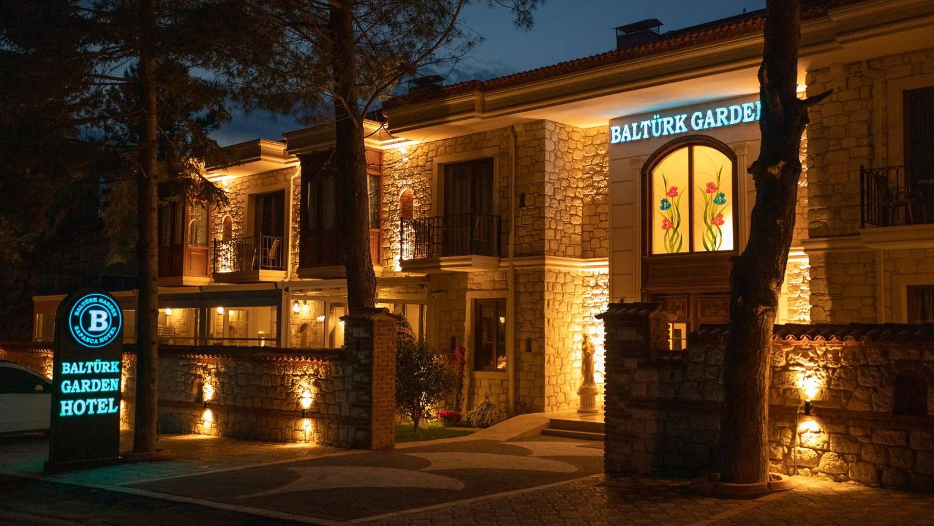 Property building in Balturk Garden Sapanca Hotel