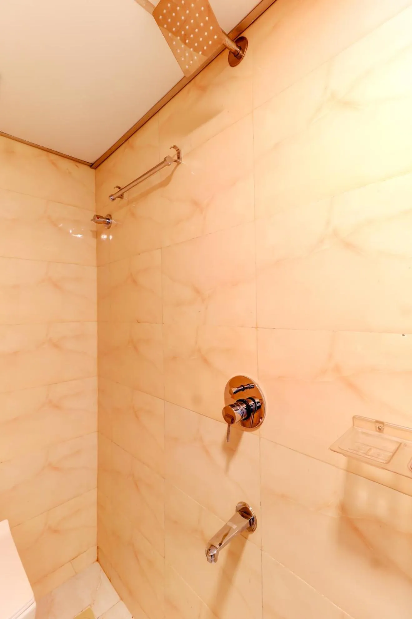 Bathroom in Hotel Prime Inn, Andheri West - Near Mumbai International Airport